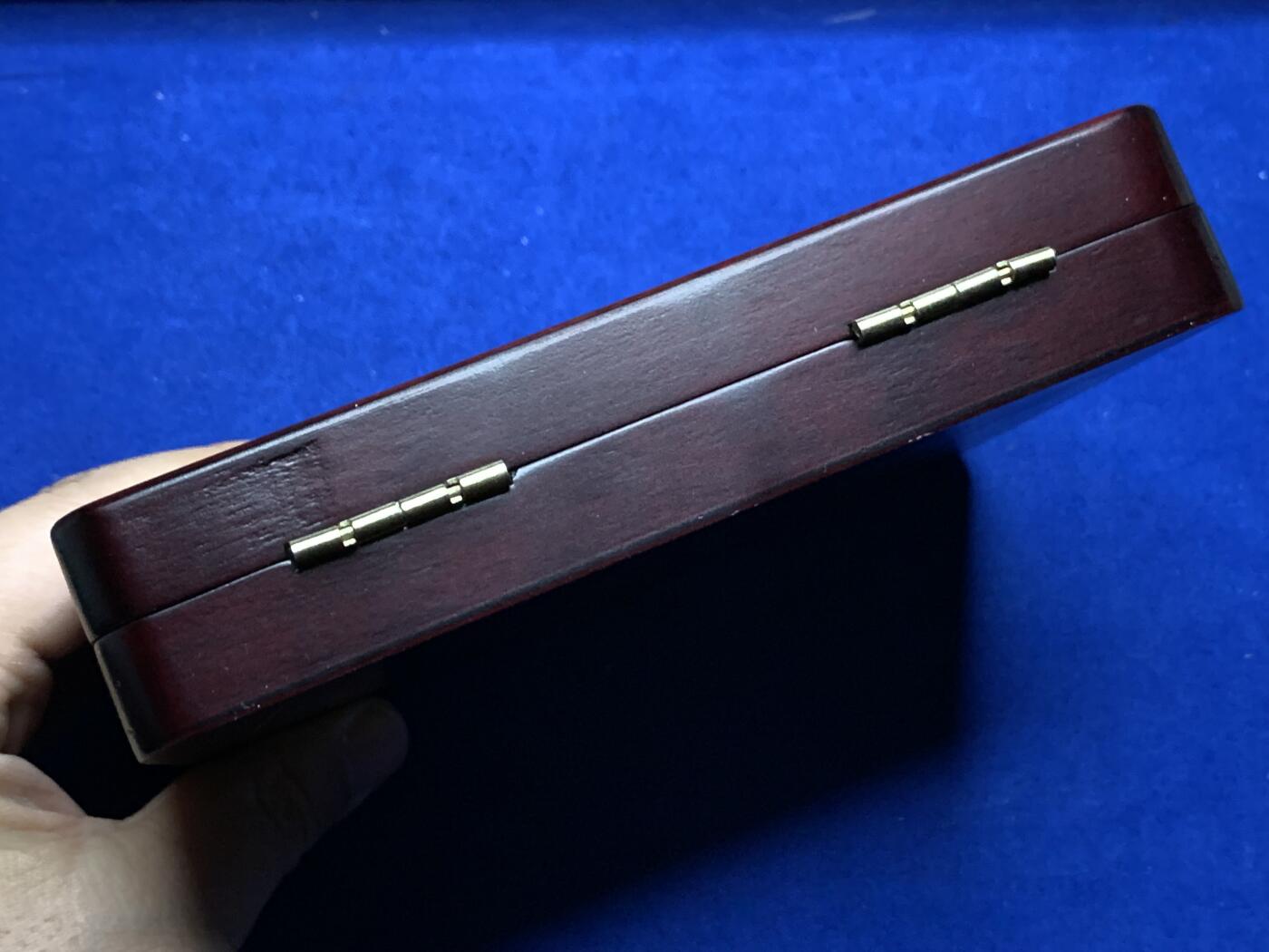 《竞宝斋》第269场- 周日，周一，周二  3场连拍 （全场包邮） 评级币收纳盒 可放两枚评级币 细节见图