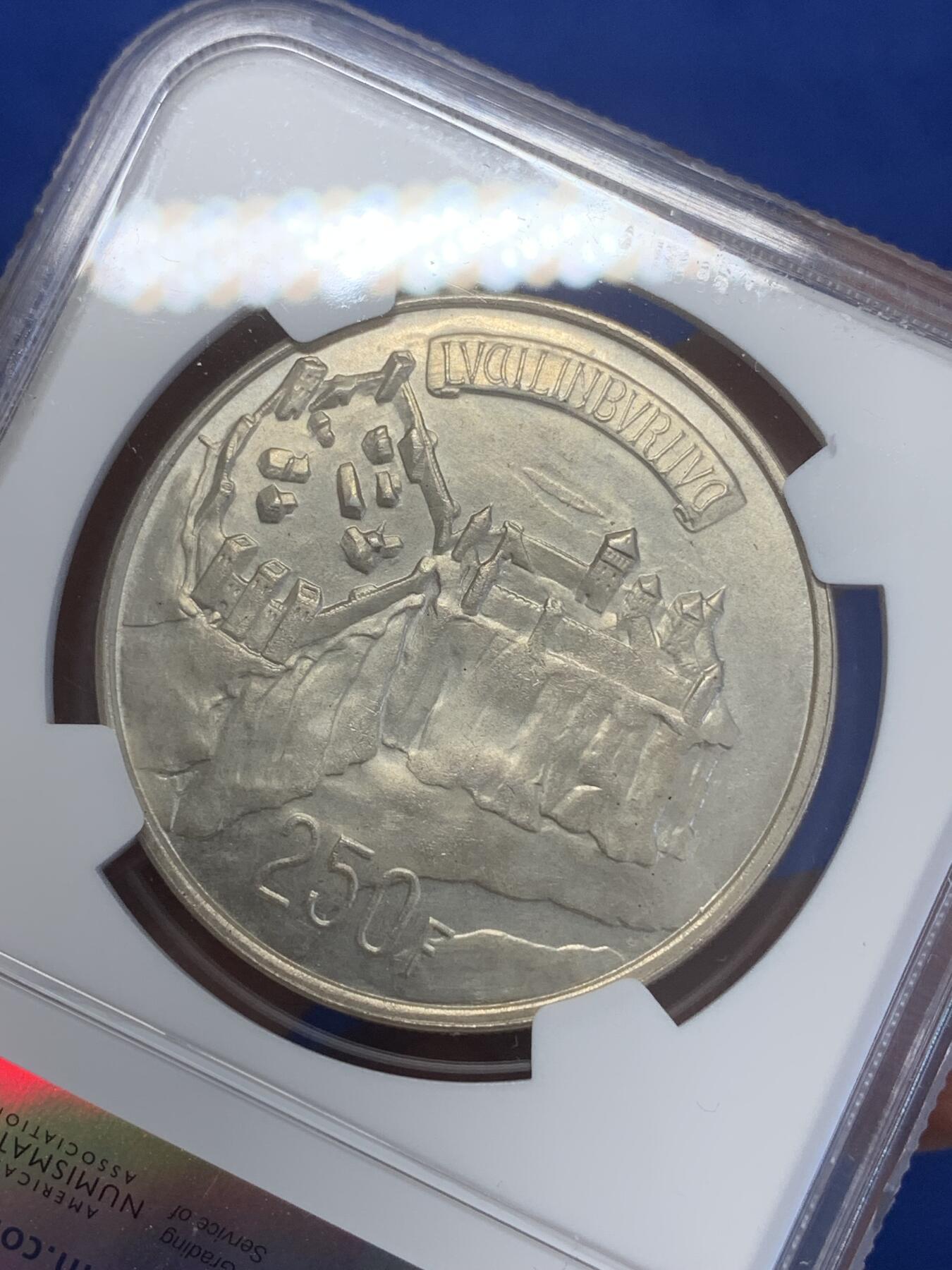 《竞宝斋》第269场- 周日，周一，周二  3场连拍 （全场包邮） NGC MS65 卢森堡1963年夏洛特大公夫人250法郎千禧城纪念银币