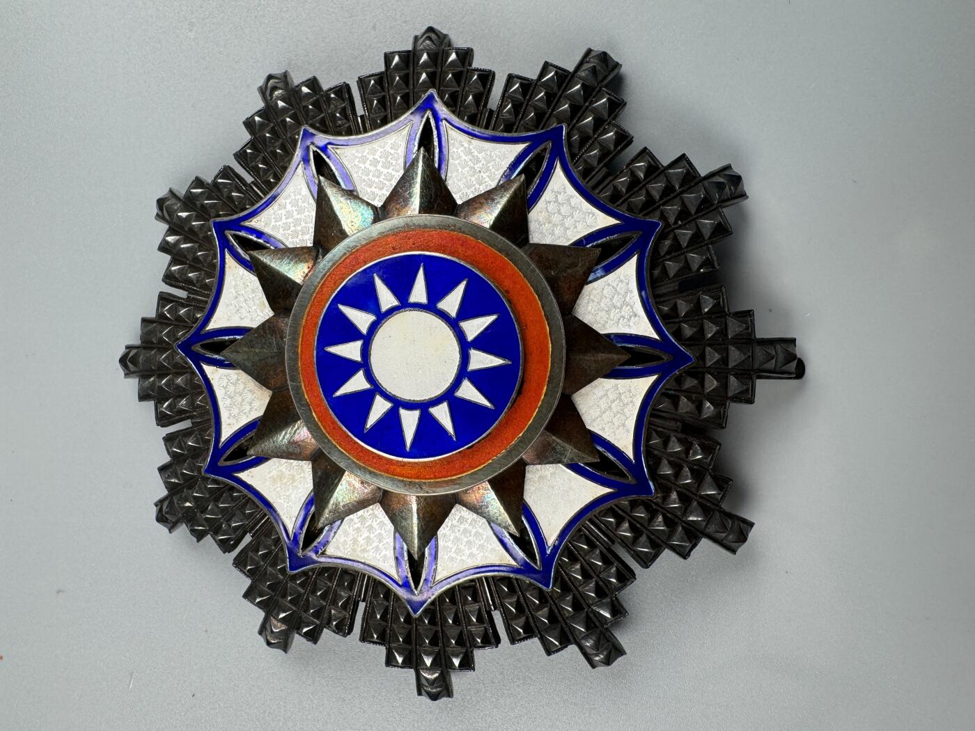 秋玥章舍第四期 武官乙种三等勋章