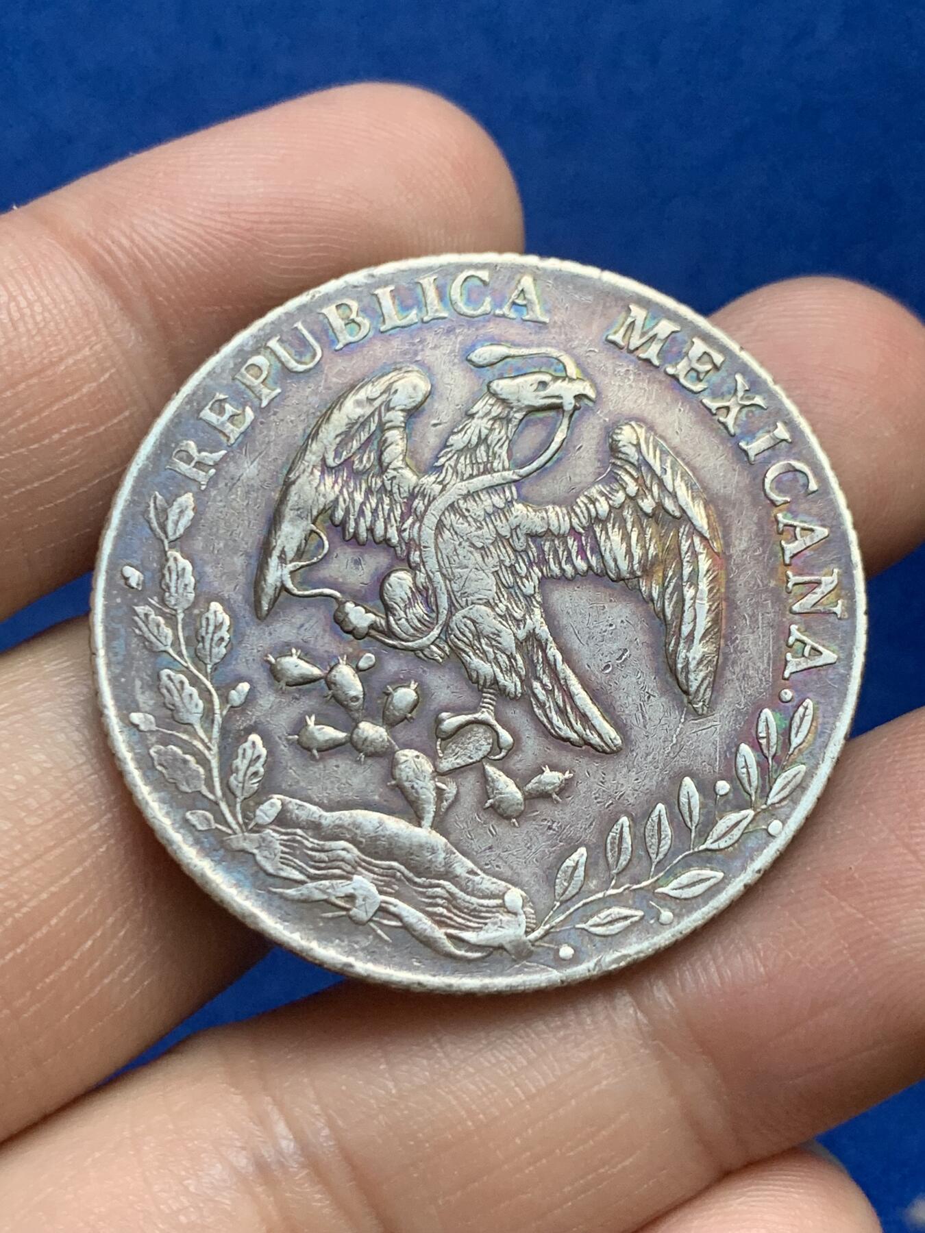 《竞宝斋》第269场- 周日，周一，周二  3场连拍 （全场包邮） 墨西哥1889年花边鹰洋8R银币