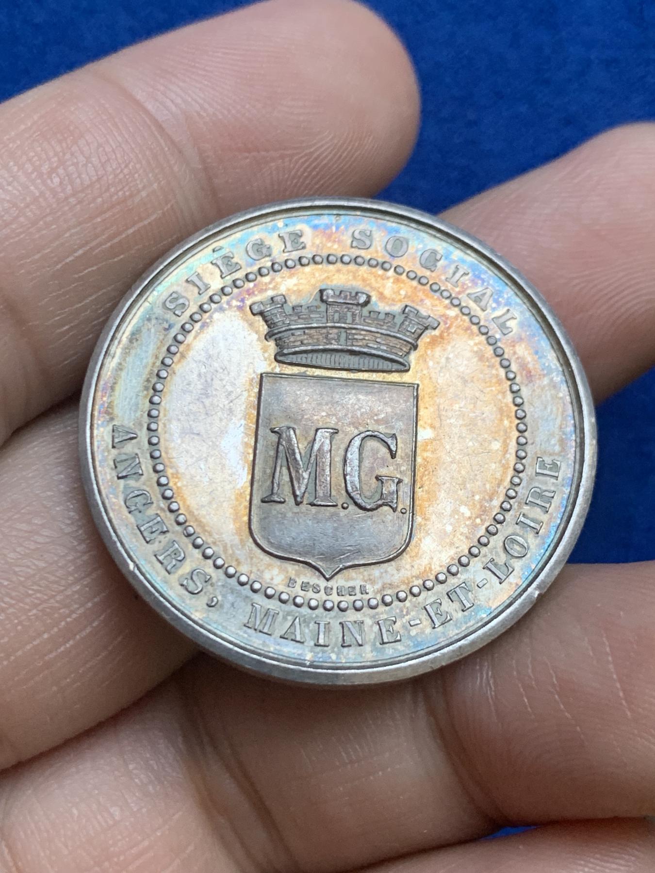 《竞宝斋》第271场-八角与章专场 周日，周一，周二  3场连拍 （全场包邮） 法国旺代保险银质jeton，16.03g，33.2mm，丰饶角边铭