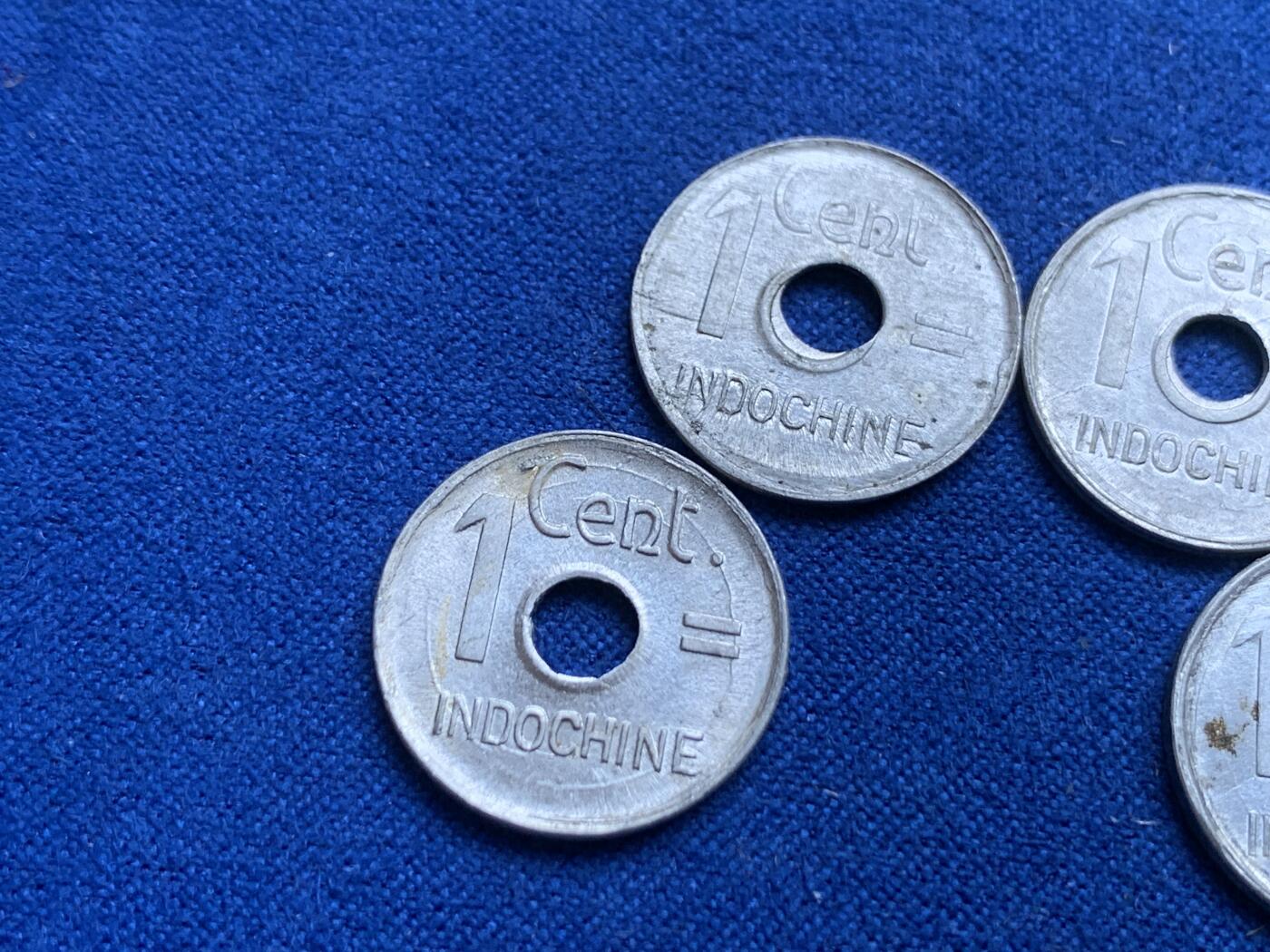 《竞宝斋》第269场- 周日，周一，周二  3场连拍 （全场包邮） 4枚一组 法属印支1943年1分铝币