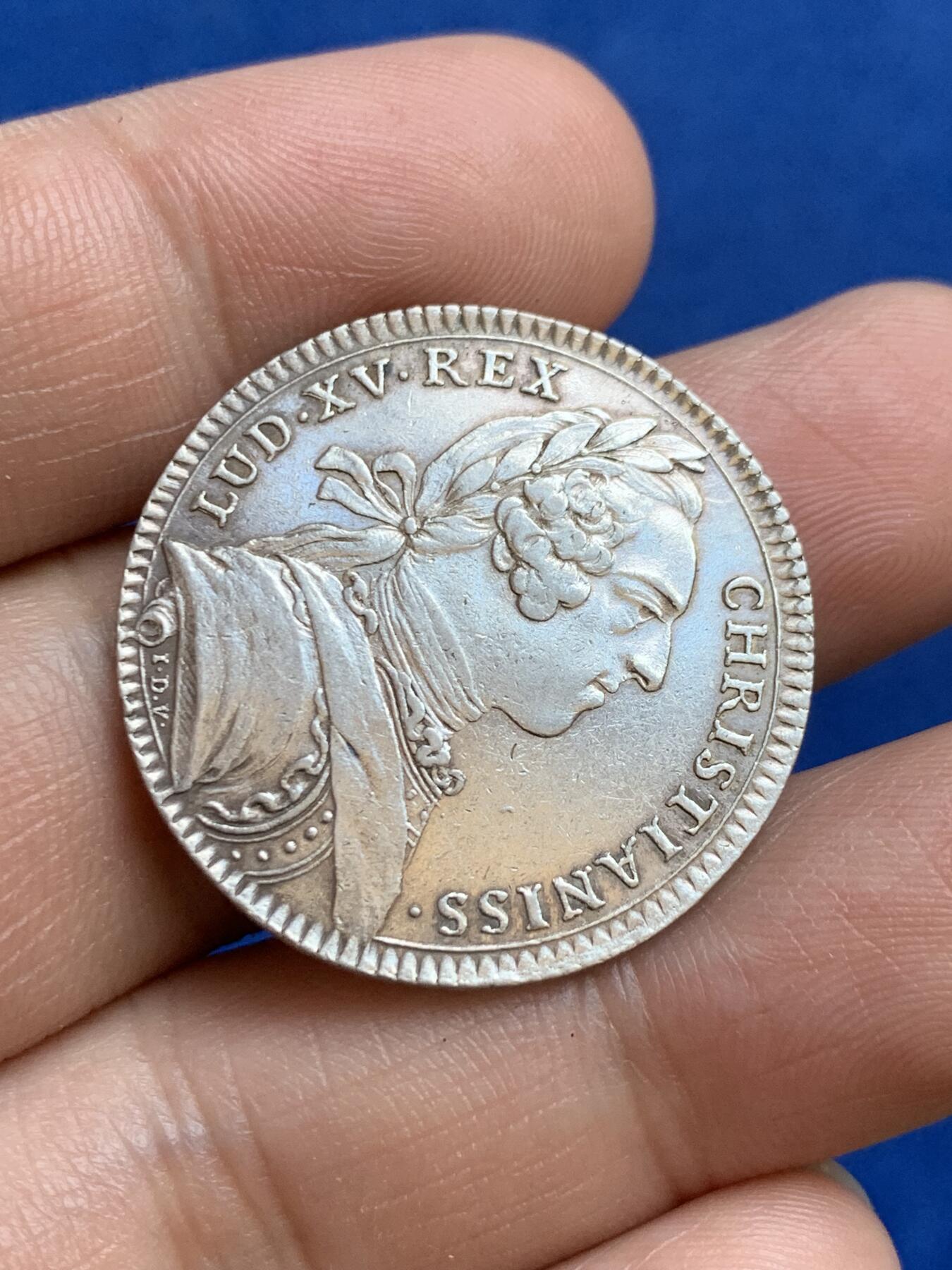 《竞宝斋》第271场-八角与章专场 周日，周一，周二  3场连拍 （全场包邮） 法国路易十五时期国王秘书银质代币，8.00g，30mm