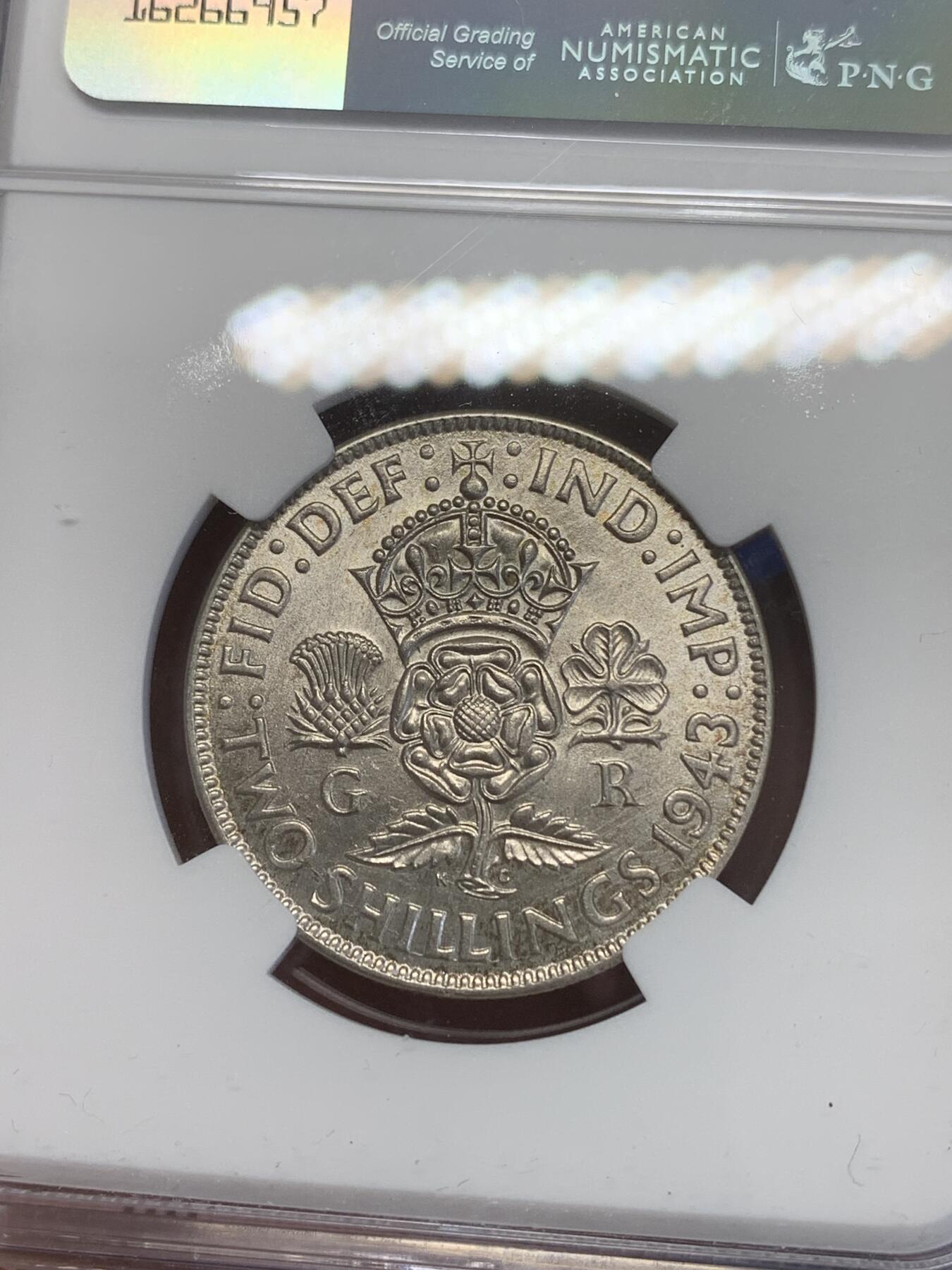 《竞宝斋》第269场- 周日，周一，周二  3场连拍 （全场包邮） NGC UNCD 英国 1943年 乔治六世 2先令 银币