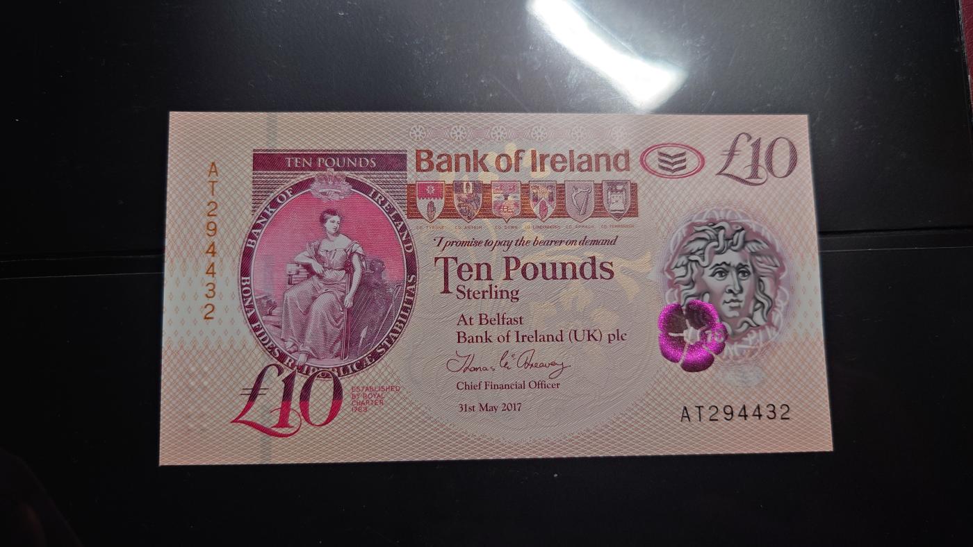 【世界钱币】精选微拍第106期暨2024年第17期  评级裸钞杂烩场 2017年北爱尔兰10镑 塑料钞 爱尔兰银行 全新绝品尾号4432