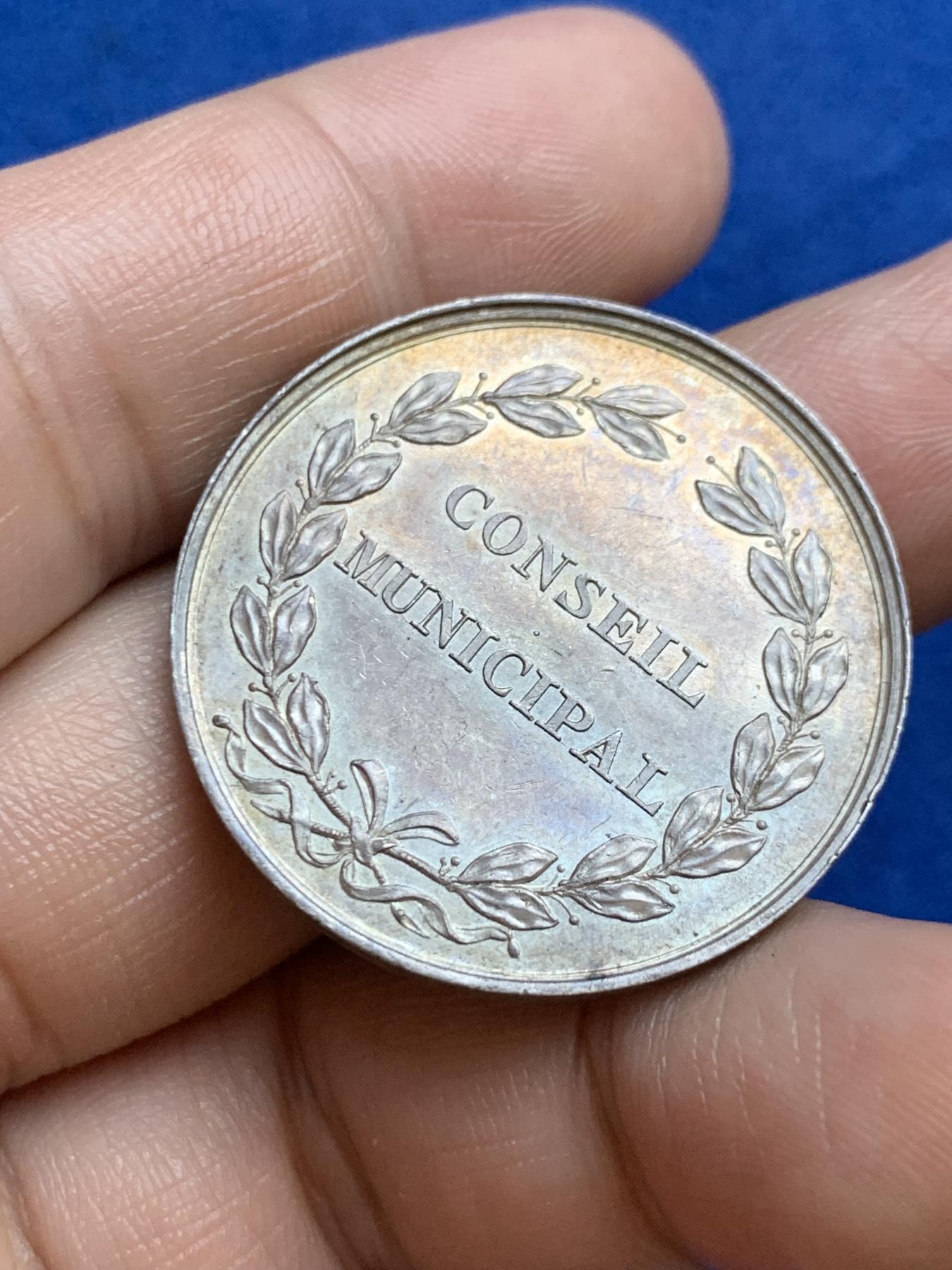 《竞宝斋》第271场-八角与章专场 周日，周一，周二  3场连拍 （全场包邮） 法国银质代币，苏瓦松市议会，13.71g，32.8mm，早期无边铭