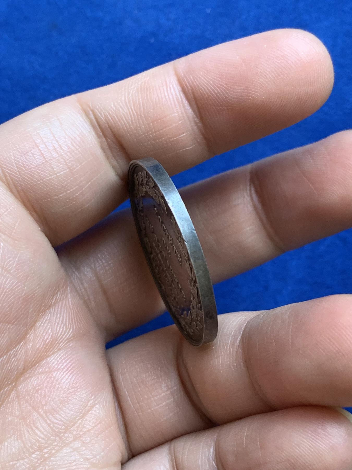 《竞宝斋》第271场-八角与章专场 周日，周一，周二  3场连拍 （全场包邮） 法国科学院和学术团体地理学会银质jeton，14.09g，33mm，早期无边铭