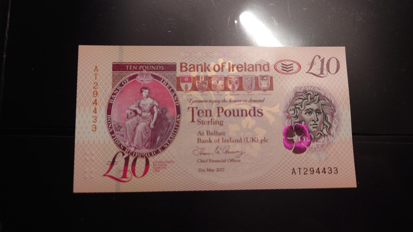 【世界钱币】精选微拍第106期暨2024年第17期  评级裸钞杂烩场 2017年北爱尔兰10镑 塑料钞 爱尔兰银行 全新绝品尾号4433