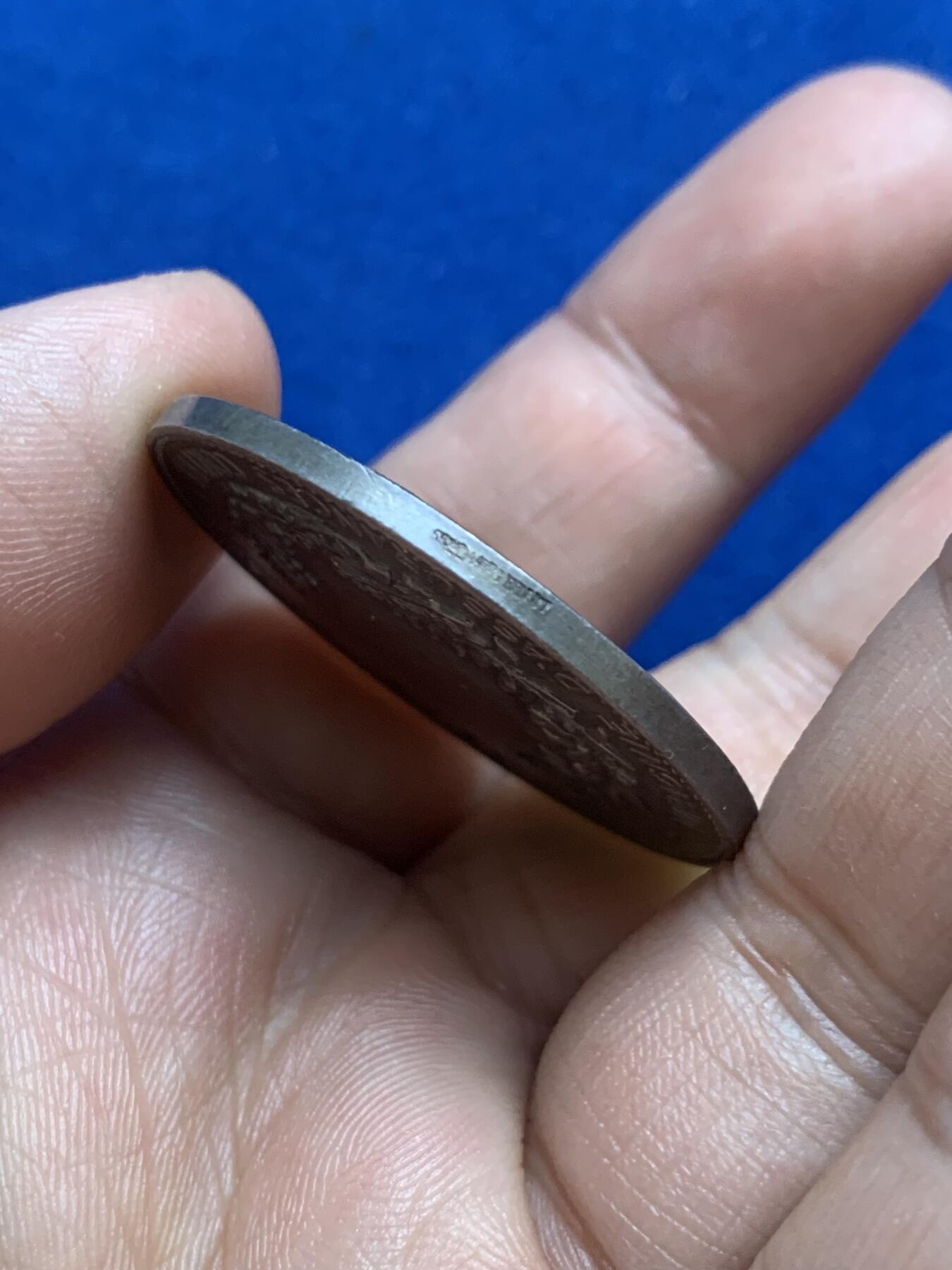 《竞宝斋》第271场-八角与章专场 周日，周一，周二  3场连拍 （全场包邮） 法国互助保险银质代币，22.75g，36.3mm，丰饶角1ARGENT边铭