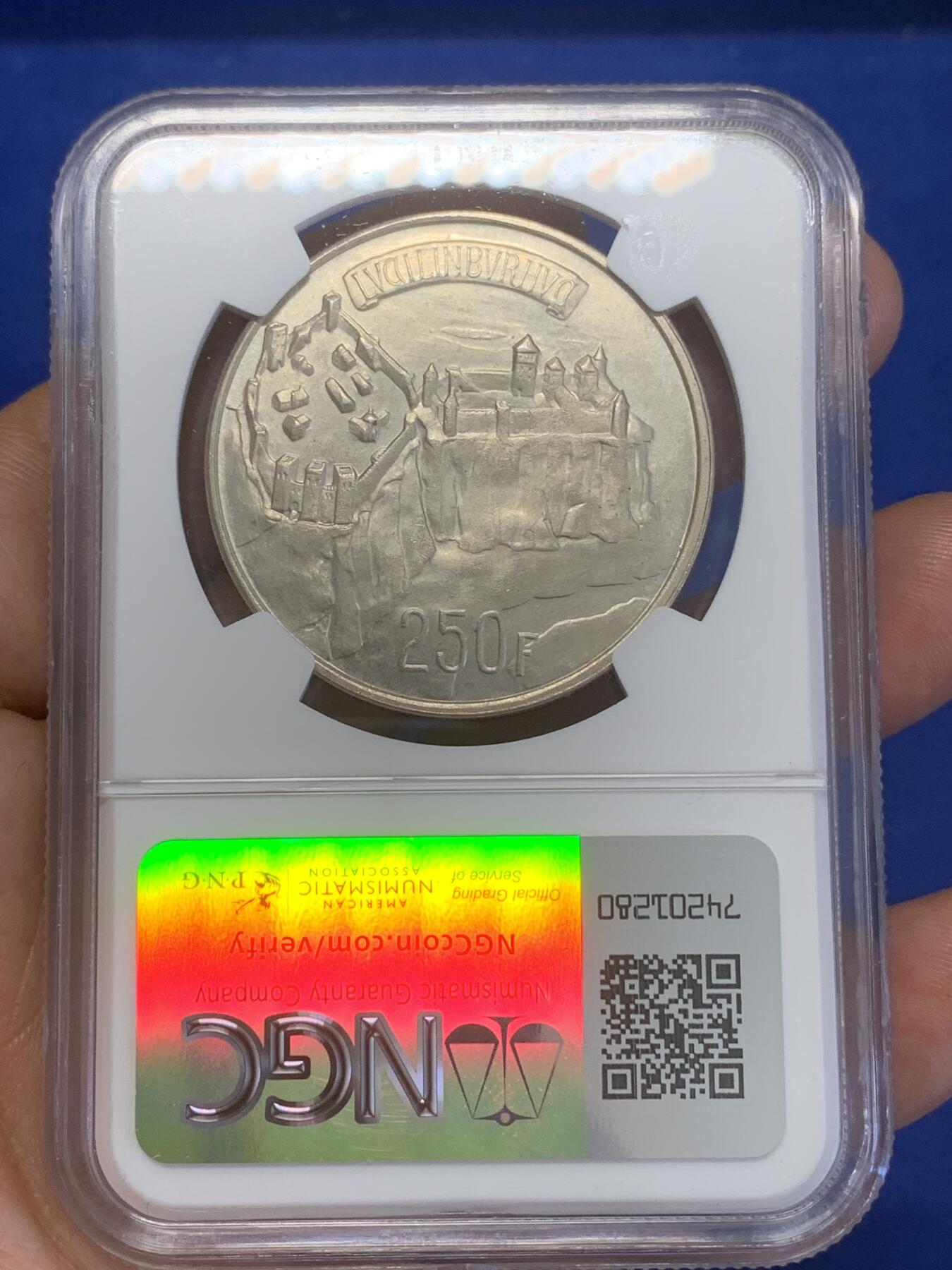 《竞宝斋》第269场- 周日，周一，周二  3场连拍 （全场包邮） NGC MS65 卢森堡1963年夏洛特大公夫人250法郎千禧城纪念银币