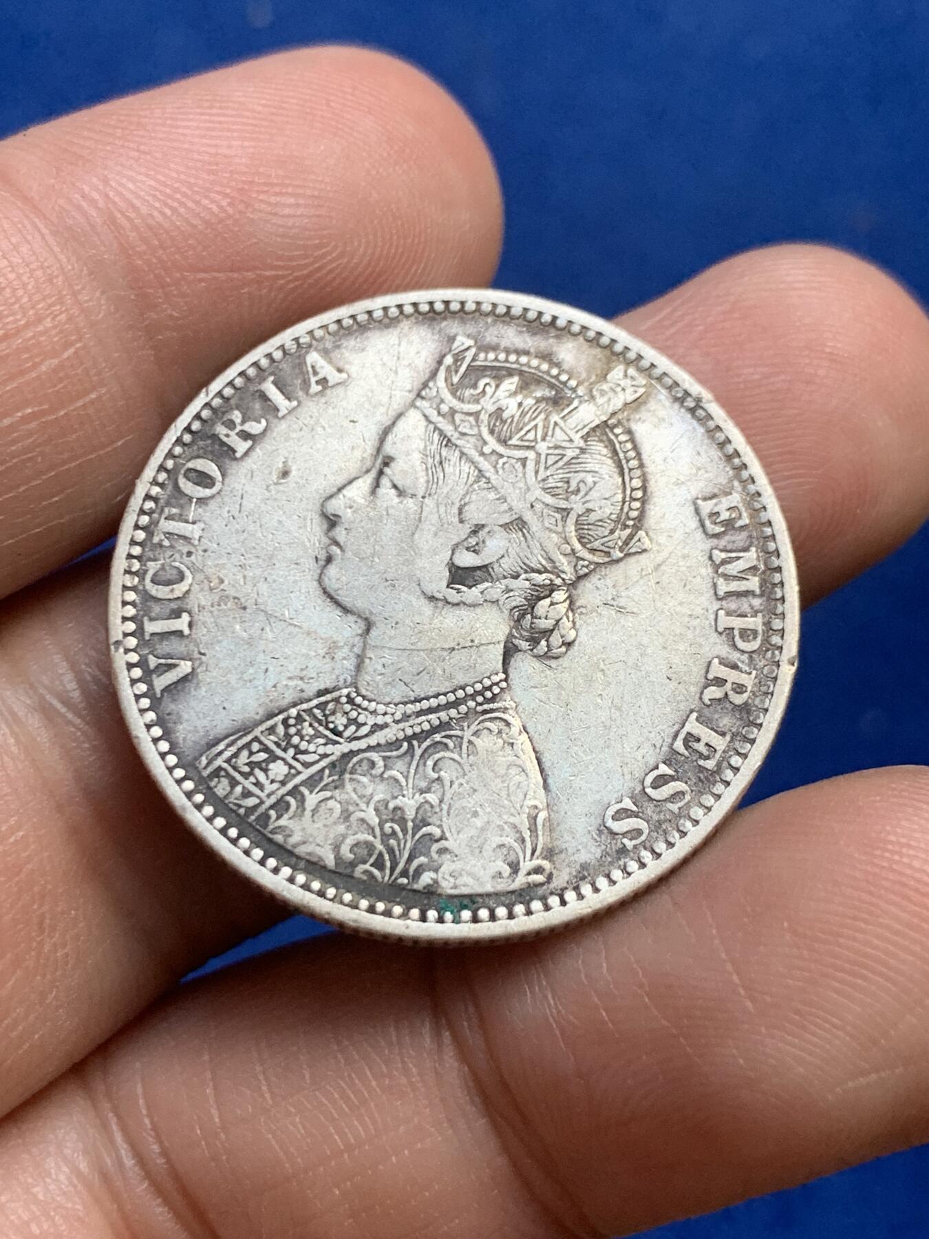 《竞宝斋》第269场- 周日，周一，周二  3场连拍 （全场包邮） 印度1887维多利亚1卢比银币