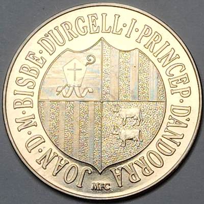 布加迪🐬～世界钱币(上海)🌾第 134 期 /  🇬🇧🇮🇳🇦🇺🇨🇦各国币及散币 - 安道尔🇦🇩 1986年10第纳尔 墨西哥足球世界杯纪念银币