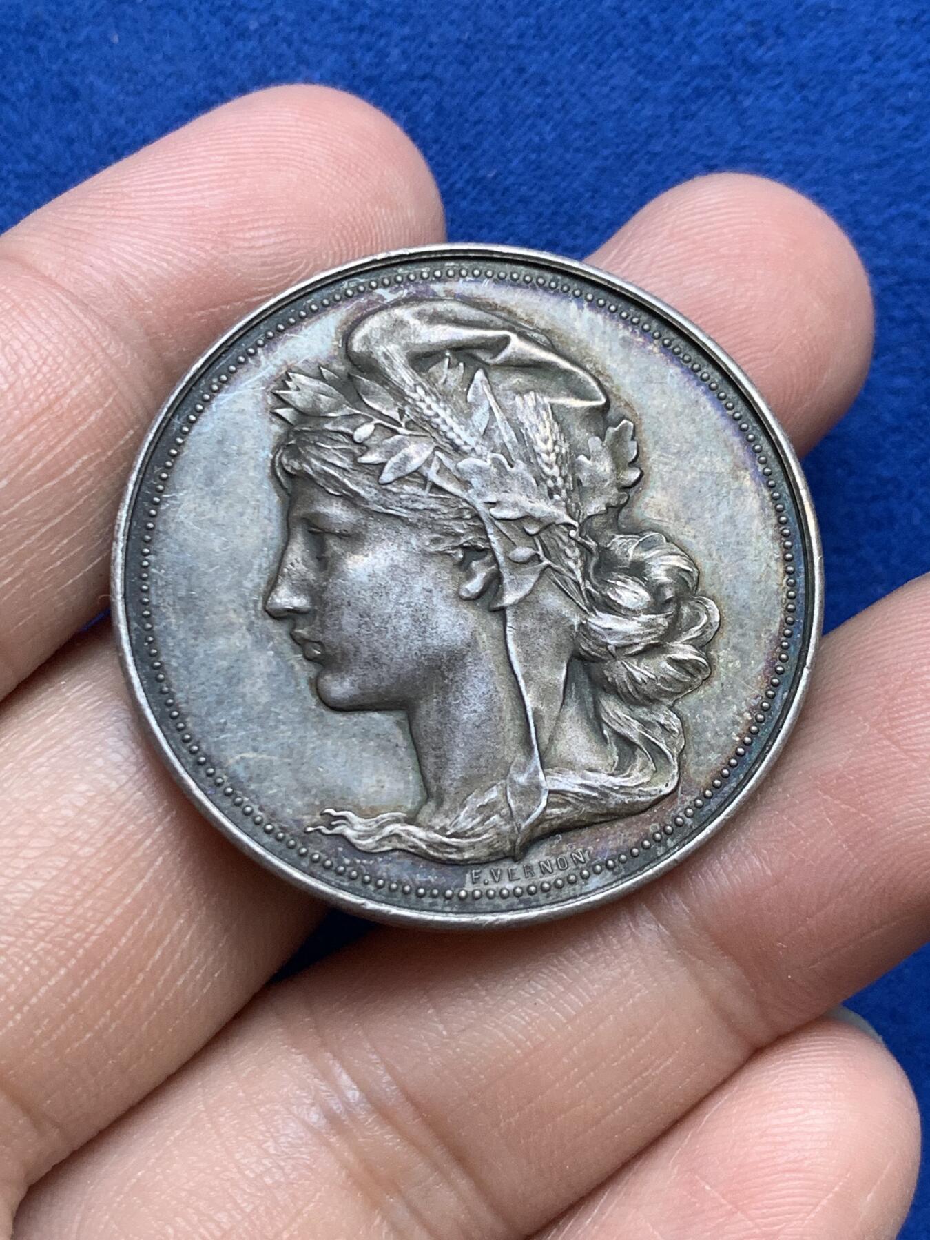 《竞宝斋》第271场-八角与章专场 周日，周一，周二  3场连拍 （全场包邮） 法国银章，巴黎交易商联盟，19.84g，36.3mm，丰饶角边铭