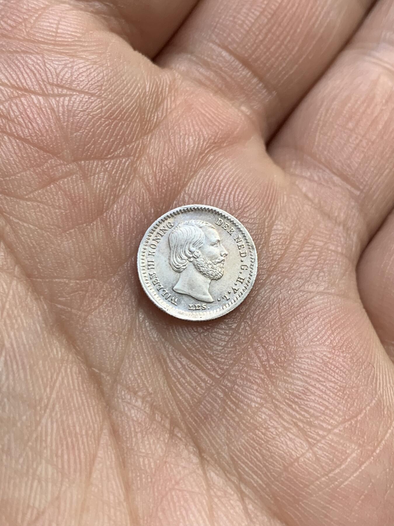 《竞宝斋》第269场- 周日，周一，周二  3场连拍 （全场包邮） 荷兰1850年5分银币 UNC品