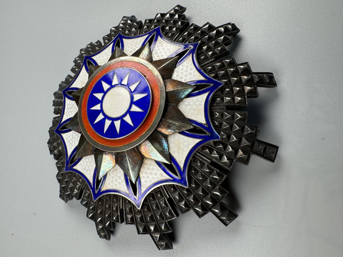 秋玥章舍第四期 武官乙种三等勋章