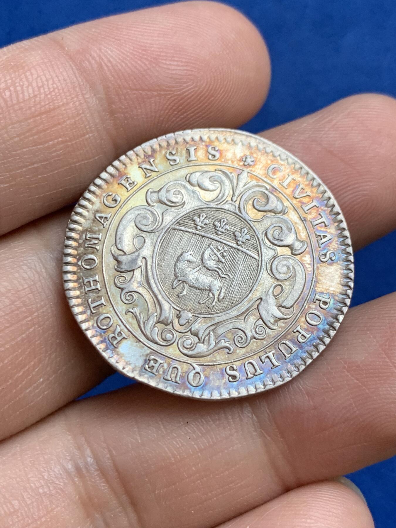 《竞宝斋》第271场-八角与章专场 周日，周一，周二  3场连拍 （全场包邮） 法国路易十五时期鲁昂市银制代币，7.75g，31mm