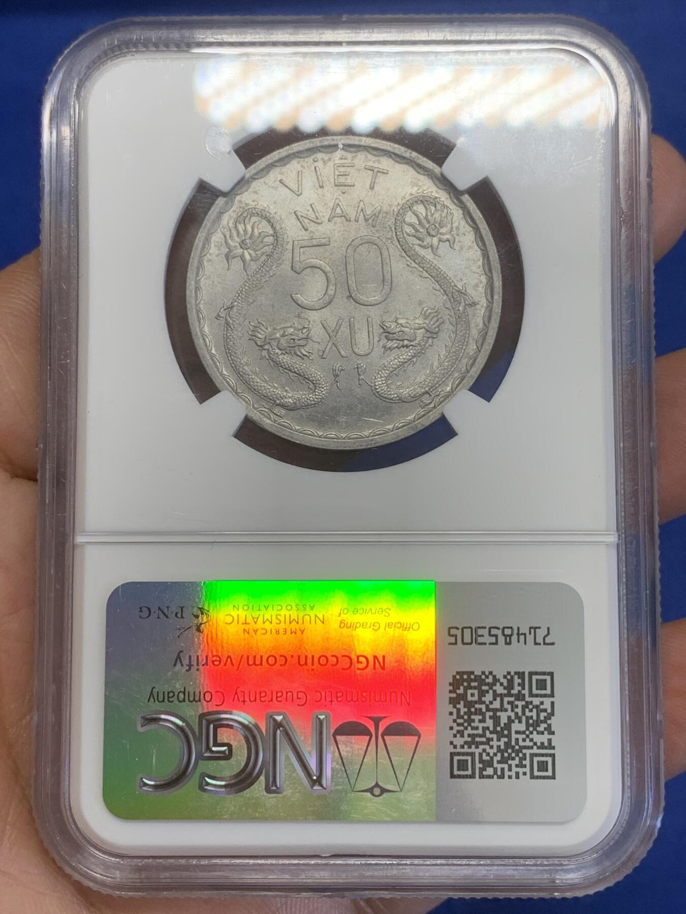 《竞宝斋》第269场- 周日，周一，周二  3场连拍 （全场包邮） NGC MS62 越南1953三美女50苏经典双龙铝币