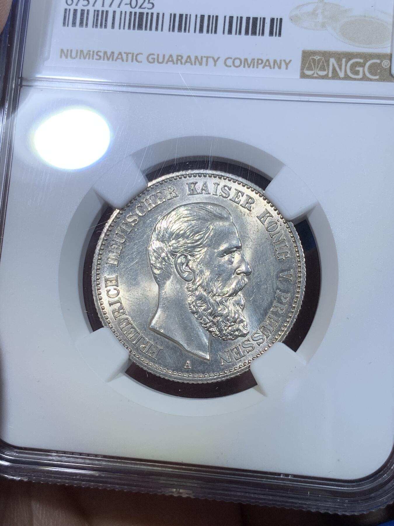 《竞宝斋》第269场- 周日，周一，周二  3场连拍 （全场包邮） NGC UNCD 德国普鲁士1888年短翅2马克银币 转光流畅