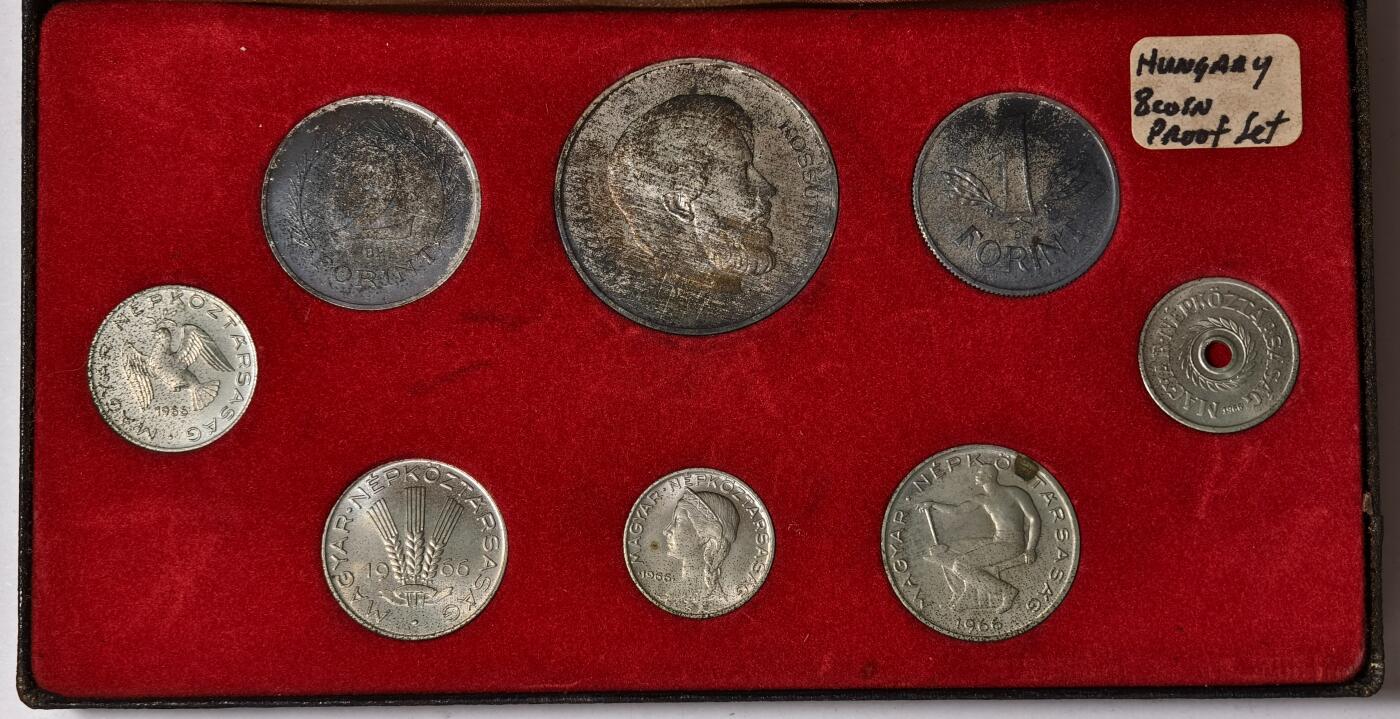 紫瑗钱币——第352期拍卖 匈牙利 1966年 2菲尔—5福林 流通币 8枚套 精制 原盒