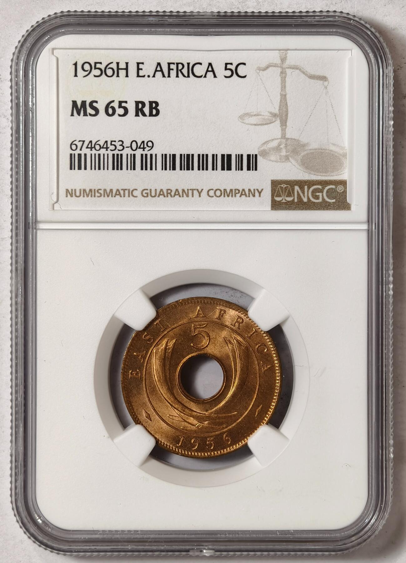 紫瑗钱币——第424期 英属东非 1956年 H版 伊丽莎白二世 5分 铜币 NGC MS65 RB
