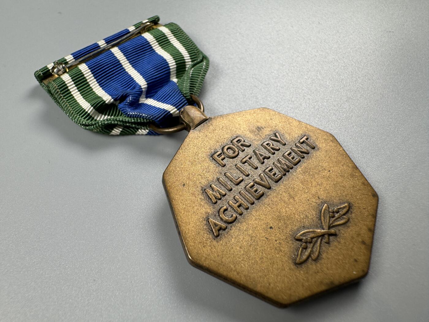 秋玥章舍第四期 美国陆军成就奖章1775