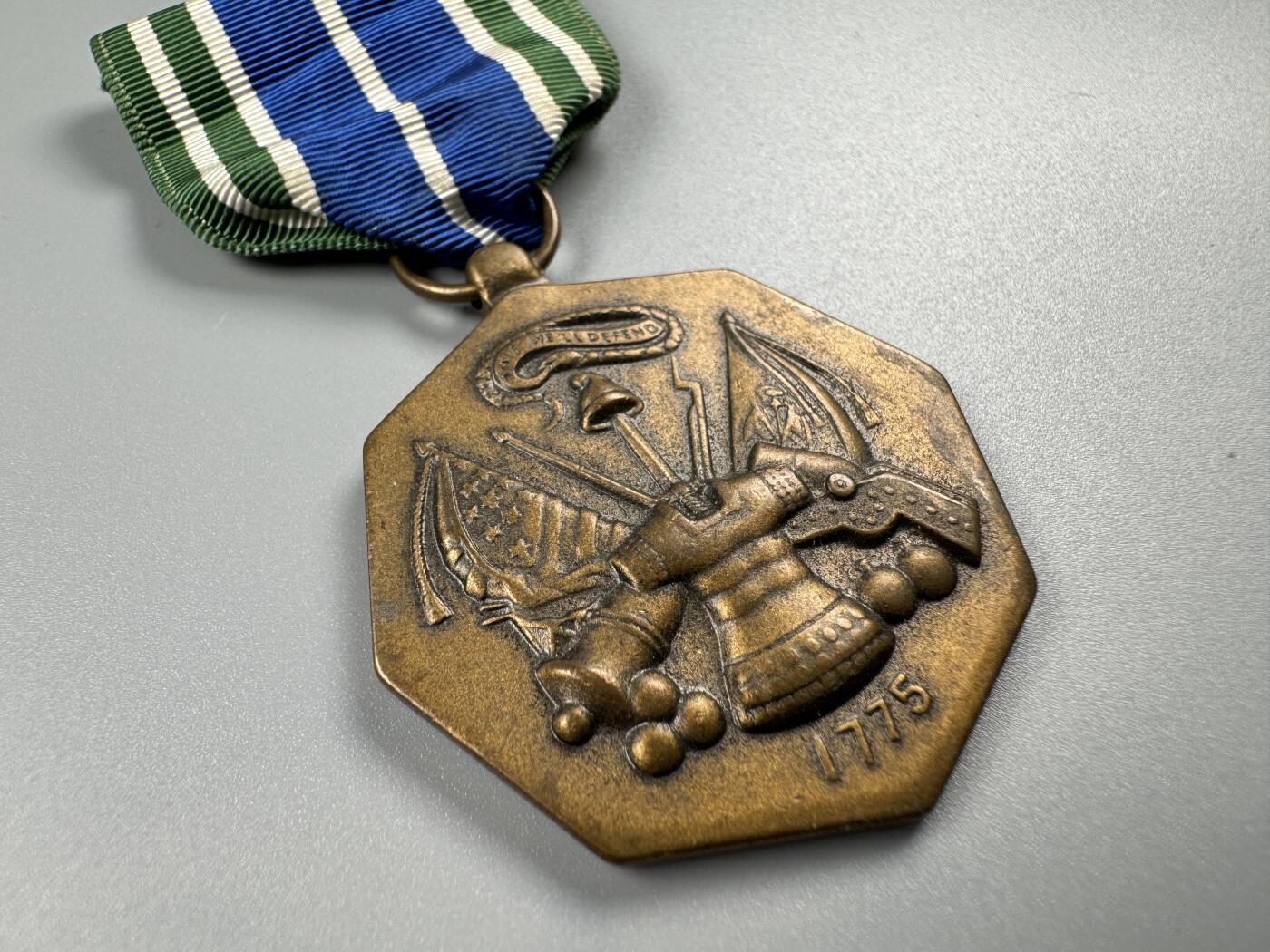 秋玥章舍第四期 美国陆军成就奖章1775