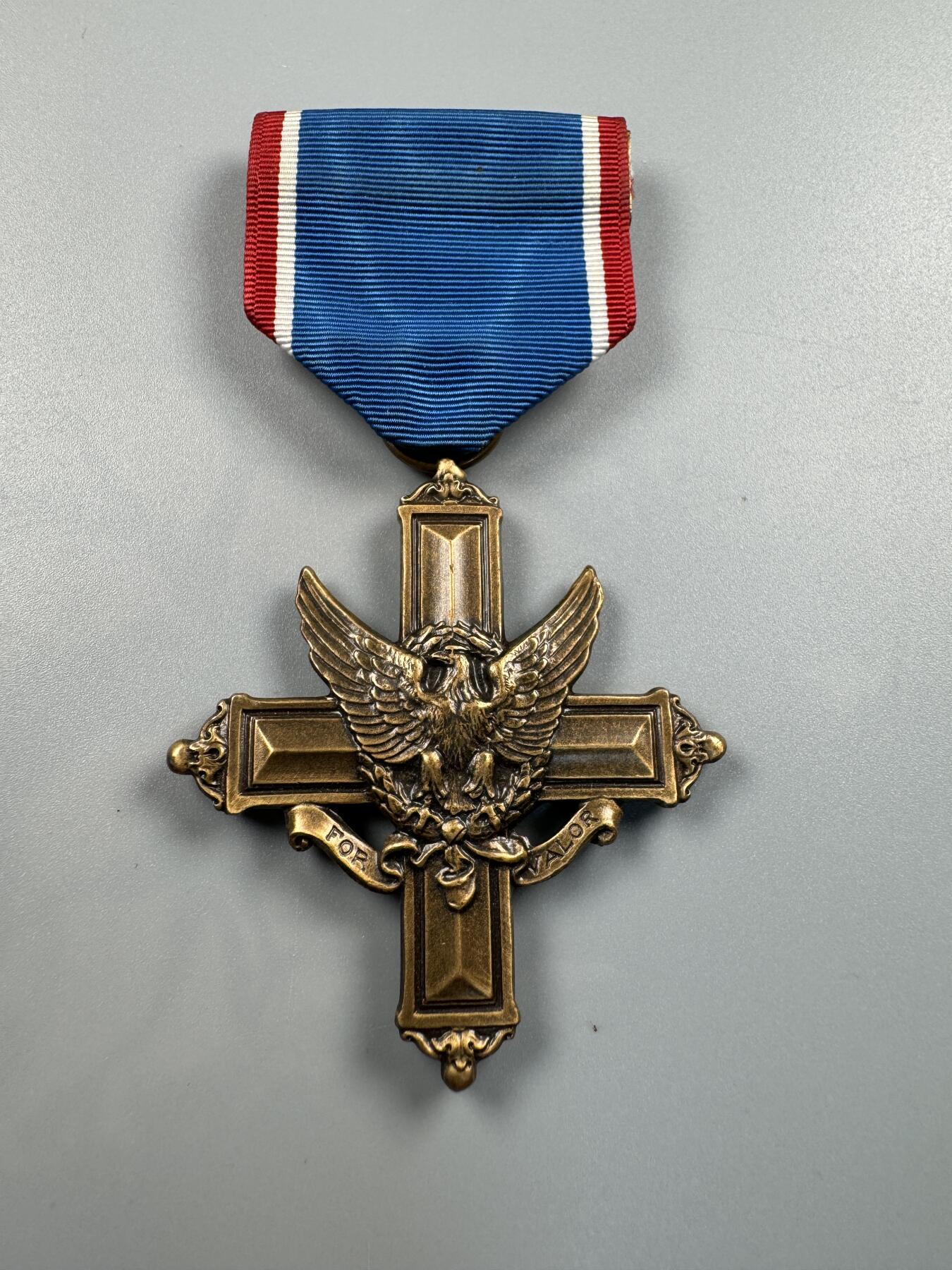 秋玥章舍第四期 陆军优异服务十字勋章