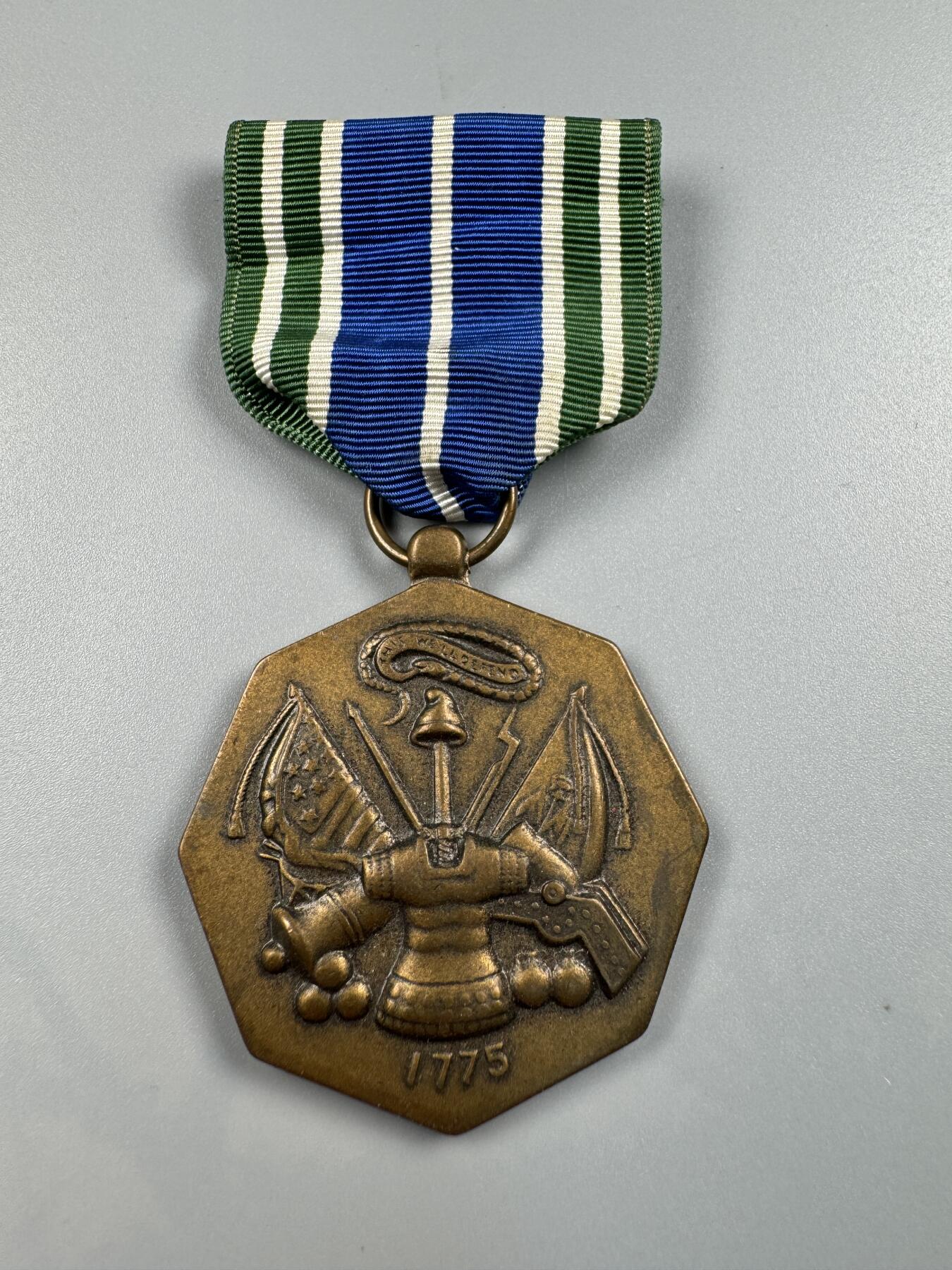 秋玥章舍第四期 美国陆军成就奖章1775