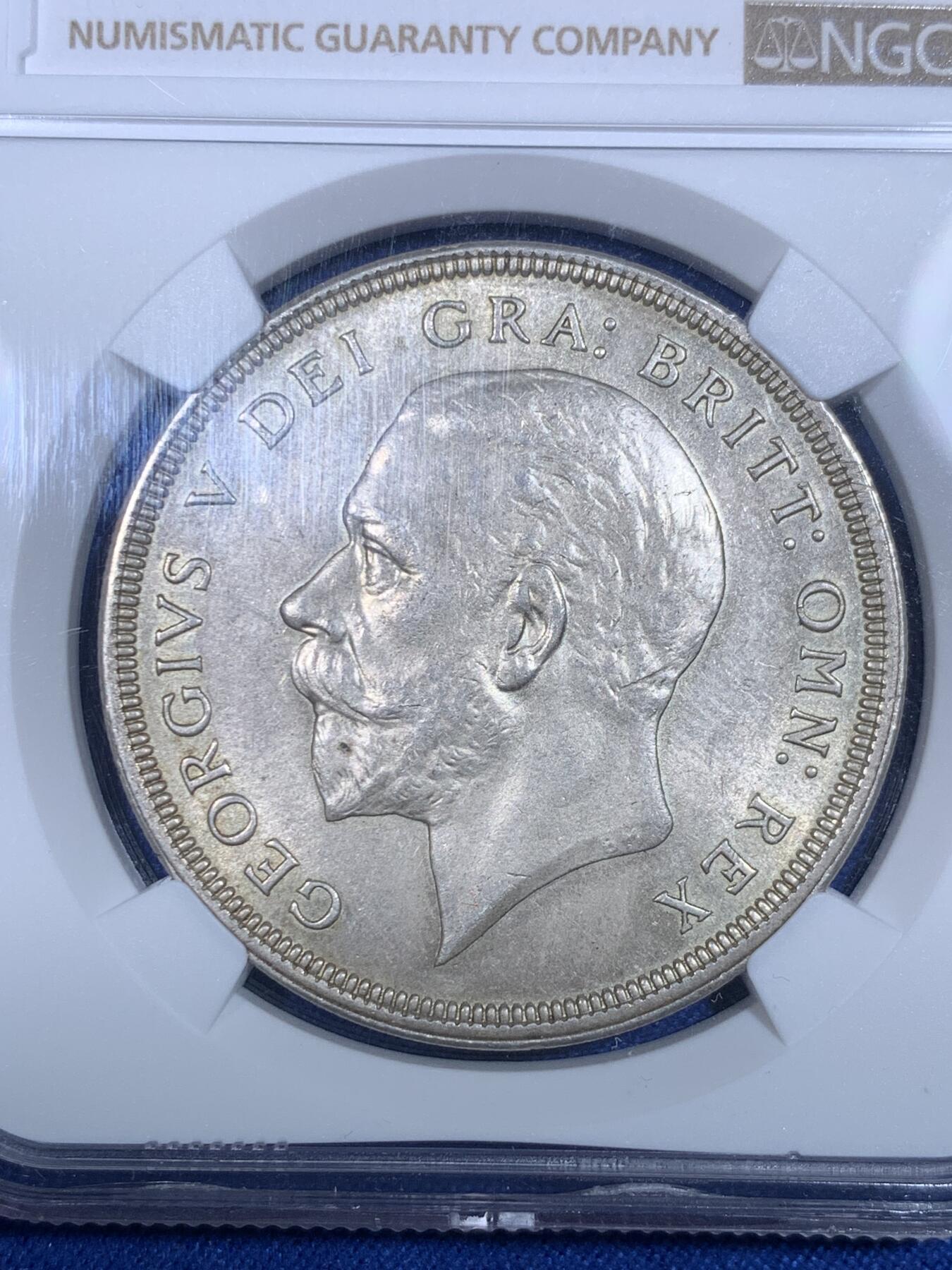 《竞宝斋》第269场- 周日，周一，周二  3场连拍 （全场包邮） NGC MS63 英国 1933年 乔治五世花冠 克朗 银币