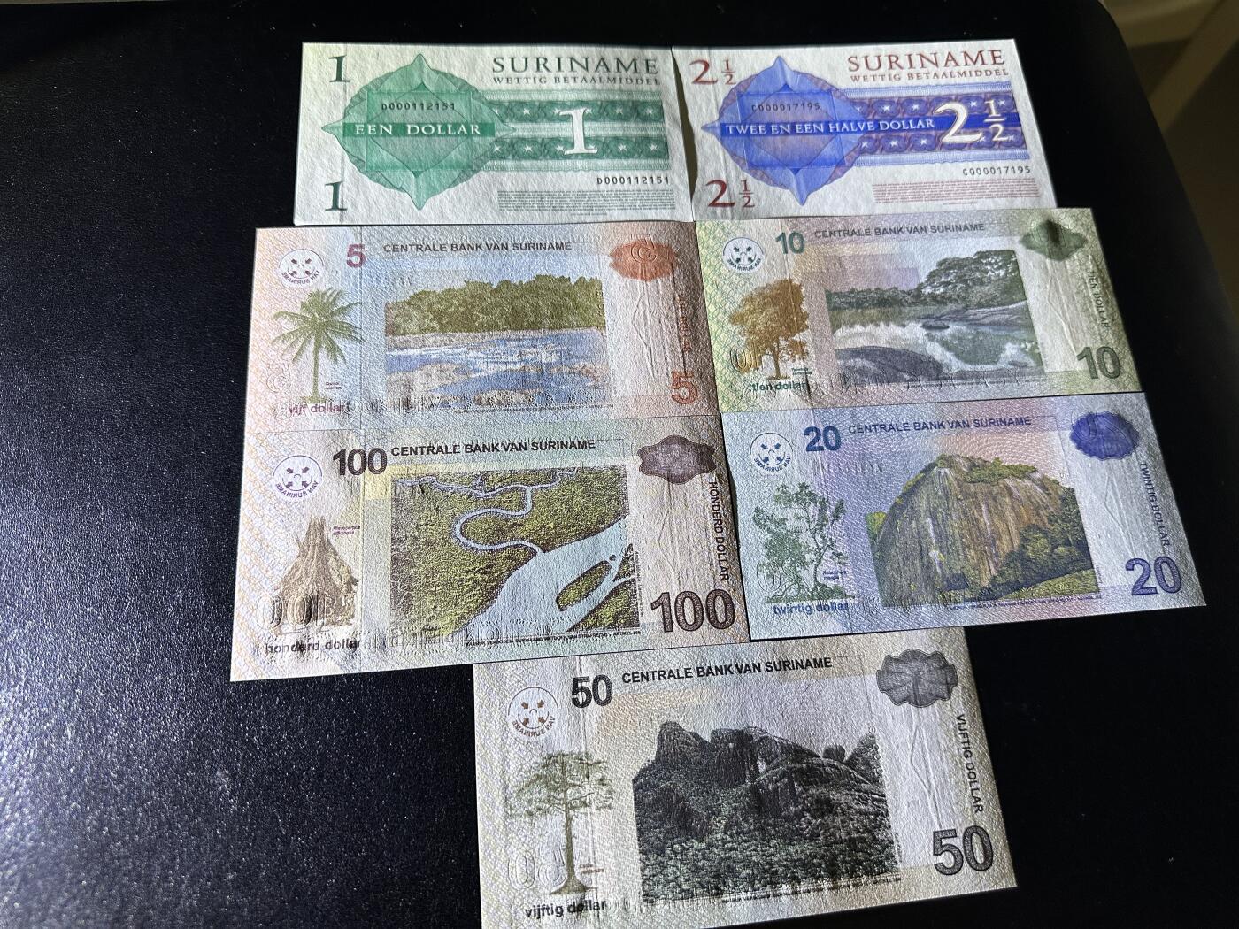 《外钞收藏家》第三百七十期（美洲纸币+其他） 苏里南2004年版套币，1/2.5/5/10/20/50/100盾，7枚全套 全新
