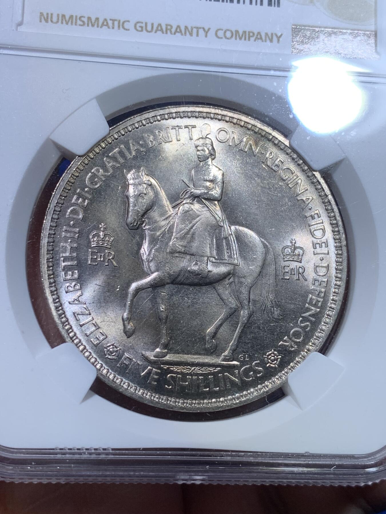 《竞宝斋》第269场- 周日，周一，周二  3场连拍 （全场包邮） NGC MS64 英国1953年伊丽莎白二世登基克朗