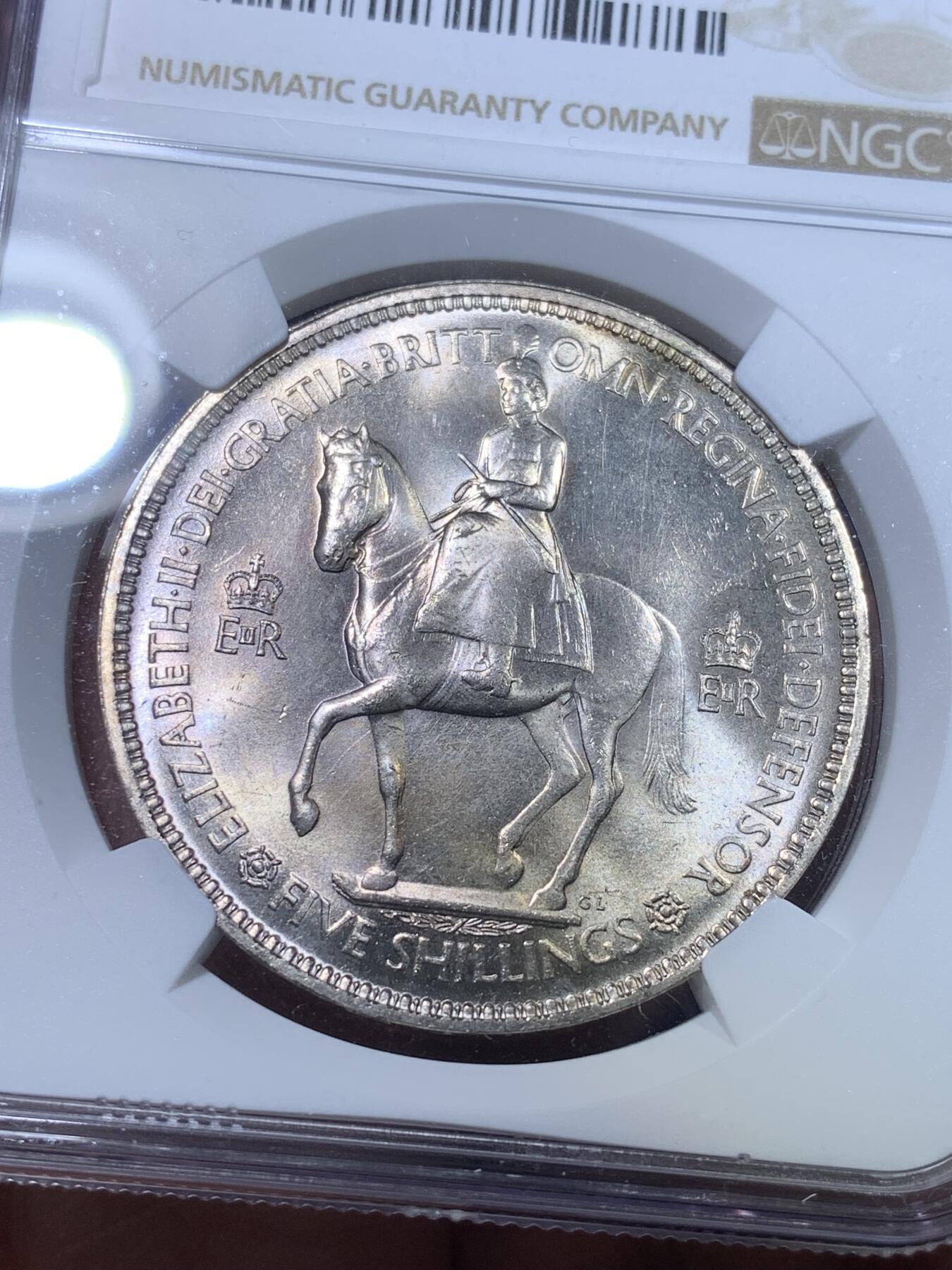 《竞宝斋》第269场- 周日，周一，周二  3场连拍 （全场包邮） NGC MS64 英国1953年伊丽莎白二世登基克朗