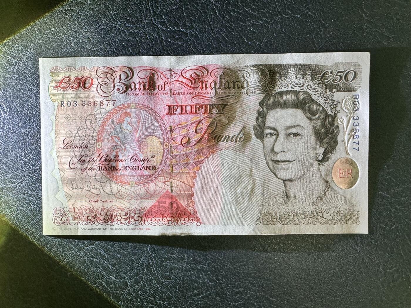 收藏联盟Quantum Auction 第347期拍卖  英国1994 (ND 2006)年50镑 品相UNC 边角微瑕 号码全程无4 英格兰银行首任总裁 霍布伦