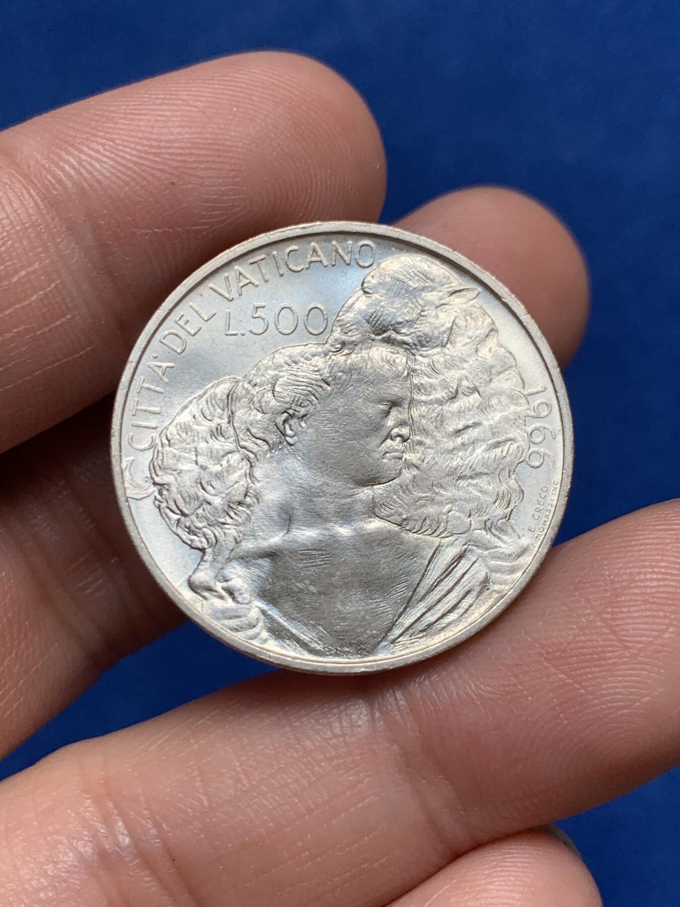 《竞宝斋》第270场- 周日，周一，周二  3场连拍 （全场包邮） 梵蒂冈1966年500里拉银币 BU品