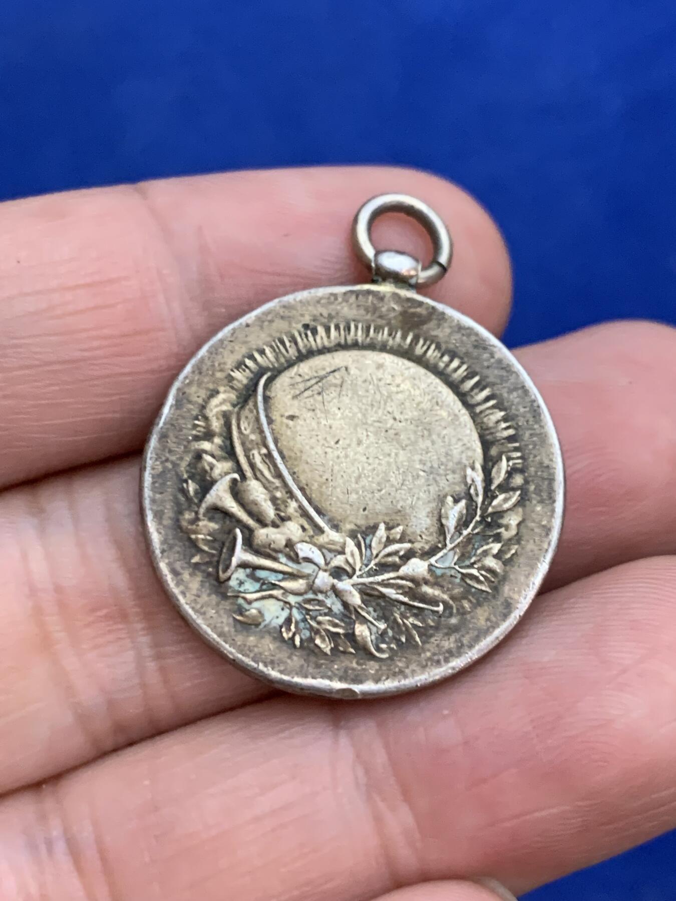 《竞宝斋》第271场-八角与章专场 周日，周一，周二  3场连拍 （全场包邮） 法国 玛丽安娜 银质奖章 950银 9.44克 25.9mm