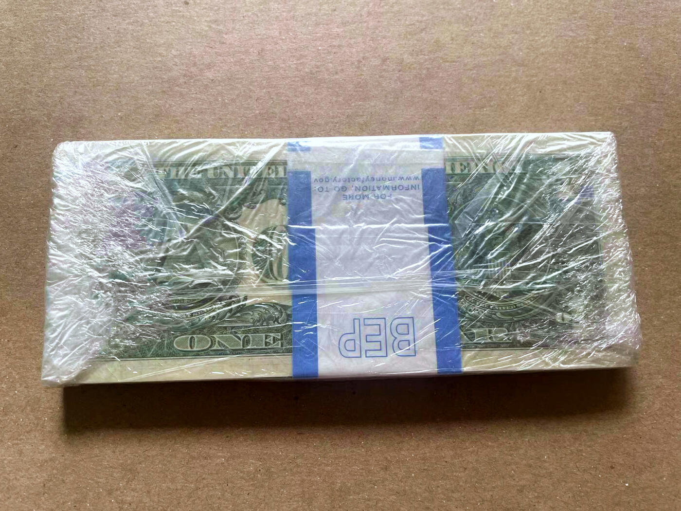 【Blue Auction】✨世界纸币精拍第479期【精】 【原封整刀】美国 2017年1美金 全新UNC