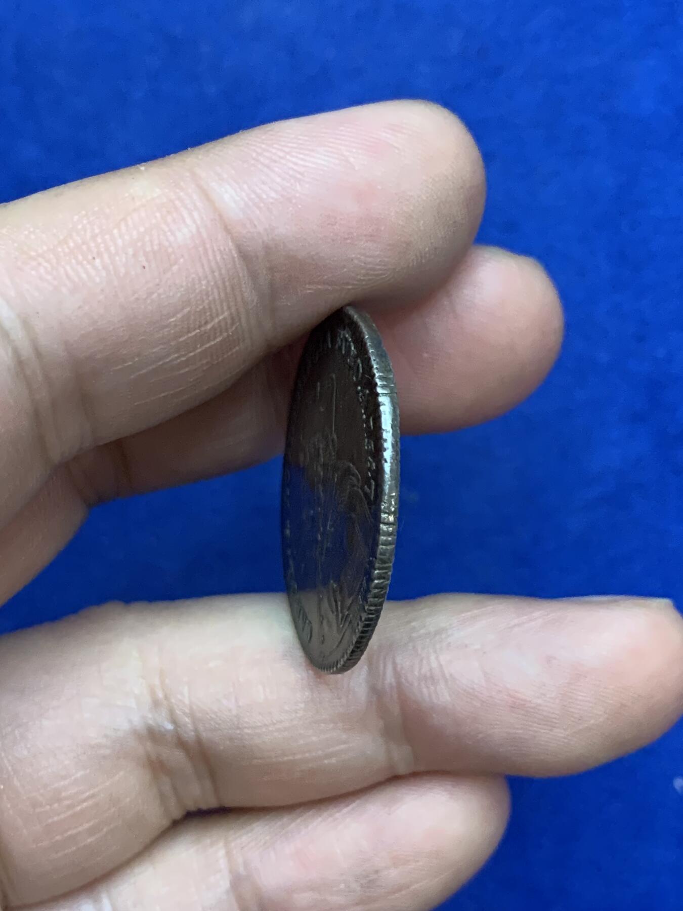 《竞宝斋》第271场-八角与章专场 周日，周一，周二  3场连拍 （全场包邮） 法国 1756年 洛林的查理三世 圆形银质代币 29.2mm 9.7克