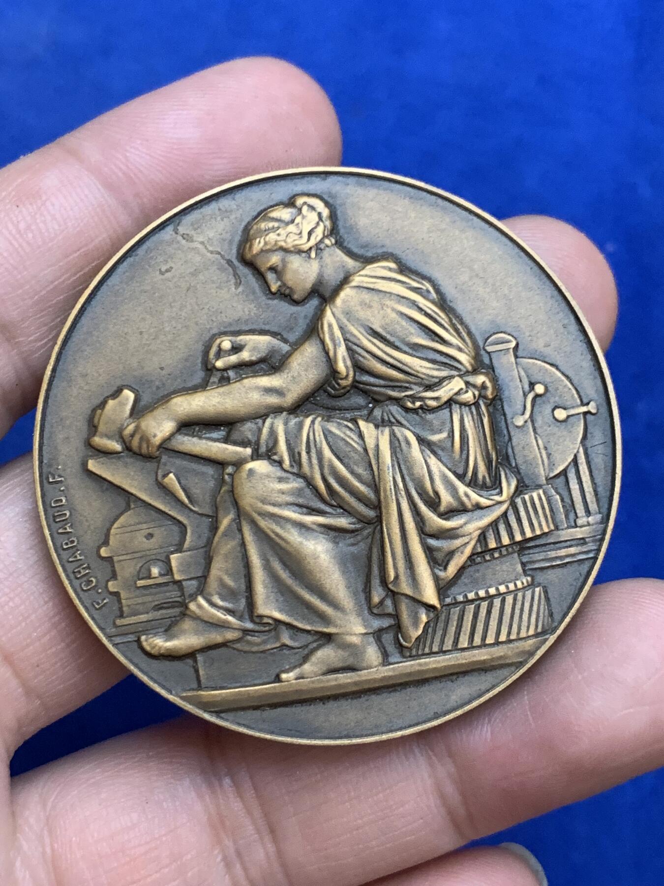 《竞宝斋》第271场-八角与章专场 周日，周一，周二  3场连拍 （全场包邮） 法国 工业与商业 大铜章 带原盒 59.44克 50.1mm