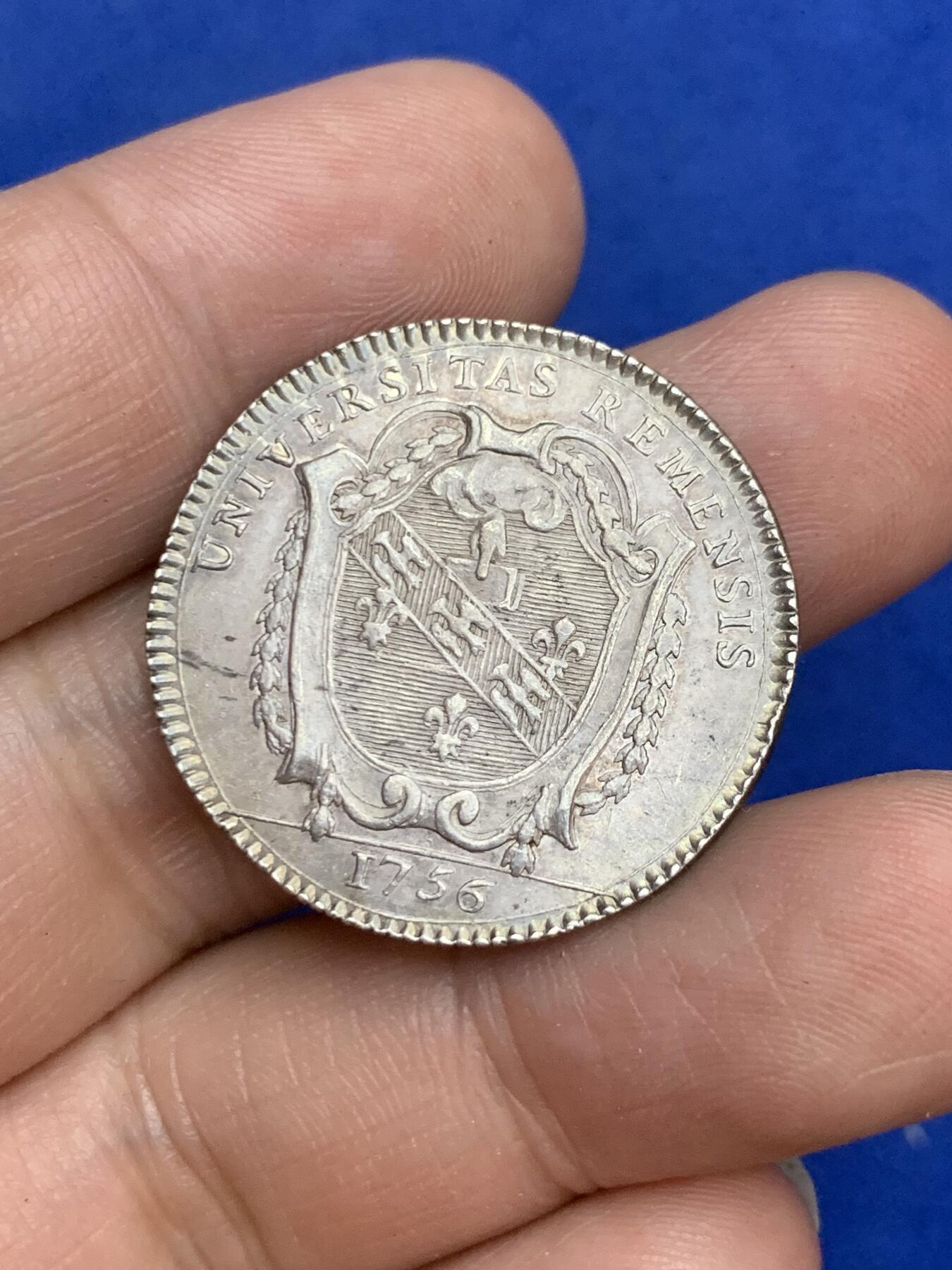 《竞宝斋》第271场-八角与章专场 周日，周一，周二  3场连拍 （全场包邮） 法国 1756年 洛林的查理三世 圆形银质代币 29.2mm 9.7克