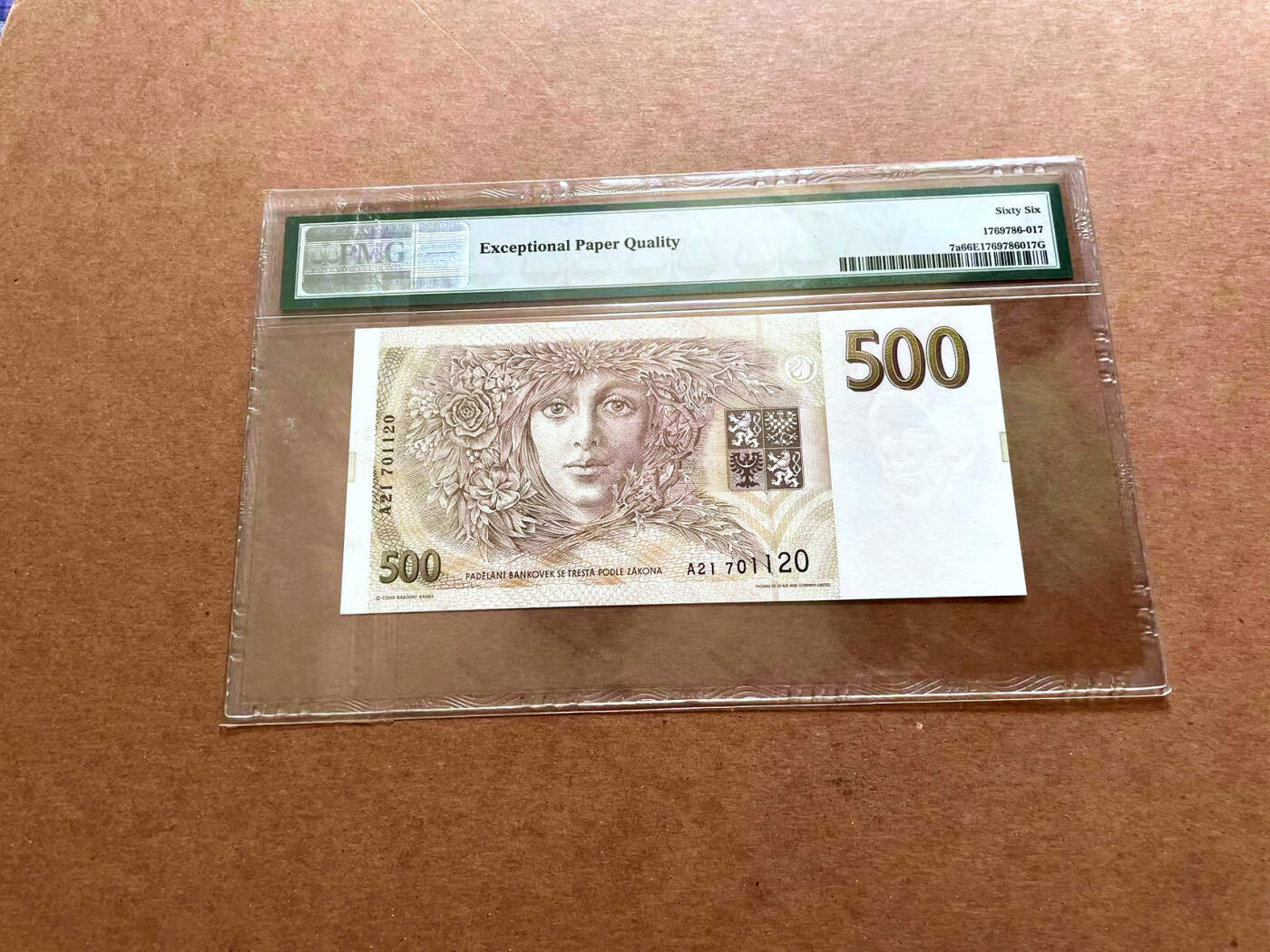 【Blue Auction】✨世界纸币精拍第479期【精】 【A冠】捷克 1993年500克朗 PMG66EPQ 