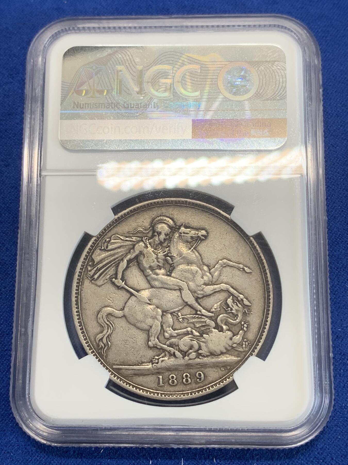 《竞宝斋》第270场- 周日，周一，周二  3场连拍 （全场包邮） NGC XF40 英国1889维多利亚高冠马剑银币