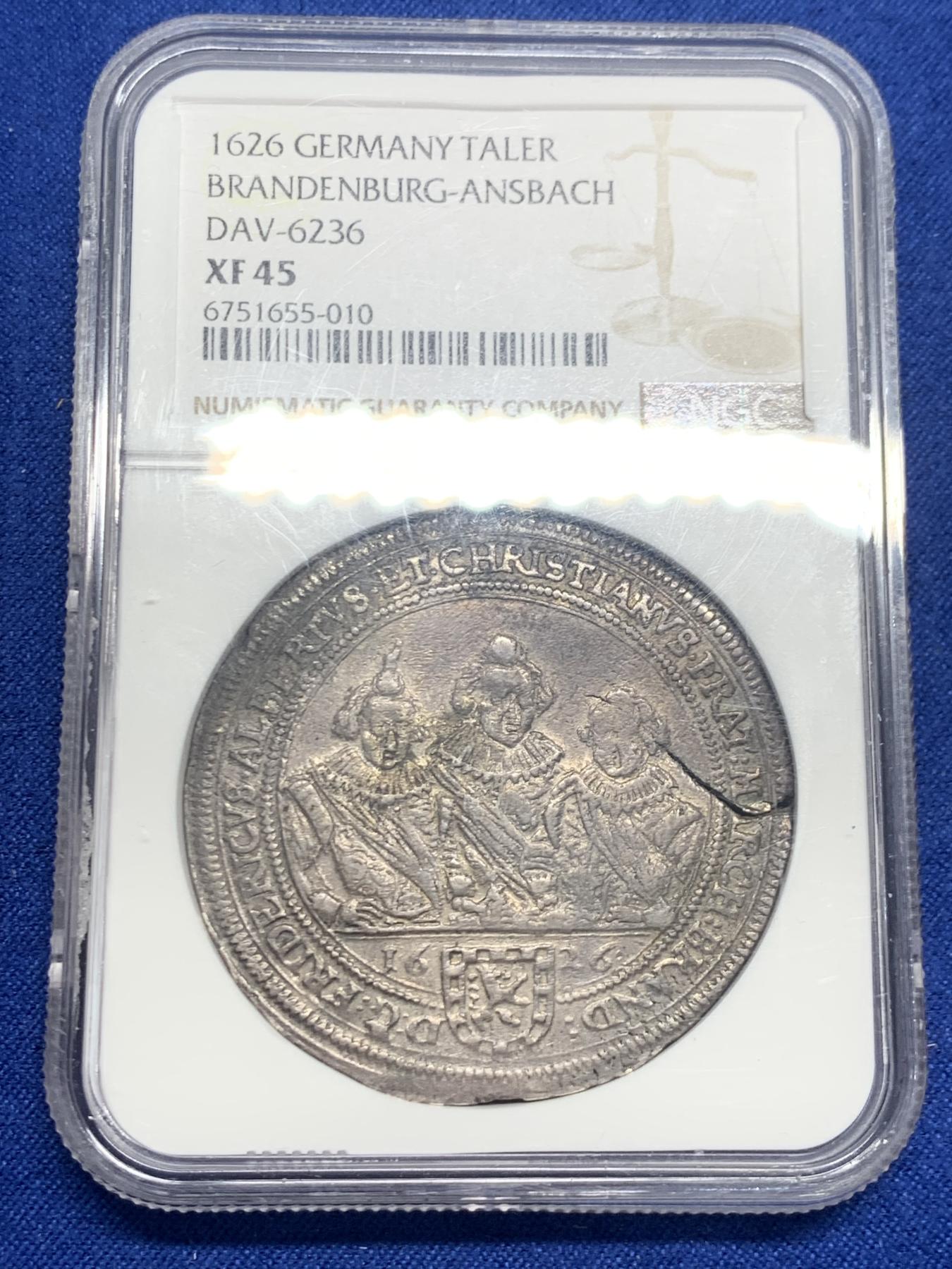 《竞宝斋》第270场- 周日，周一，周二  3场连拍 （全场包邮） NGC XF45 德国1626年布莱登堡安斯巴赫三兄弟老泰勒银币 原味包浆 稀少品种 币胚有裂 当时的工艺所限 将近400年的币