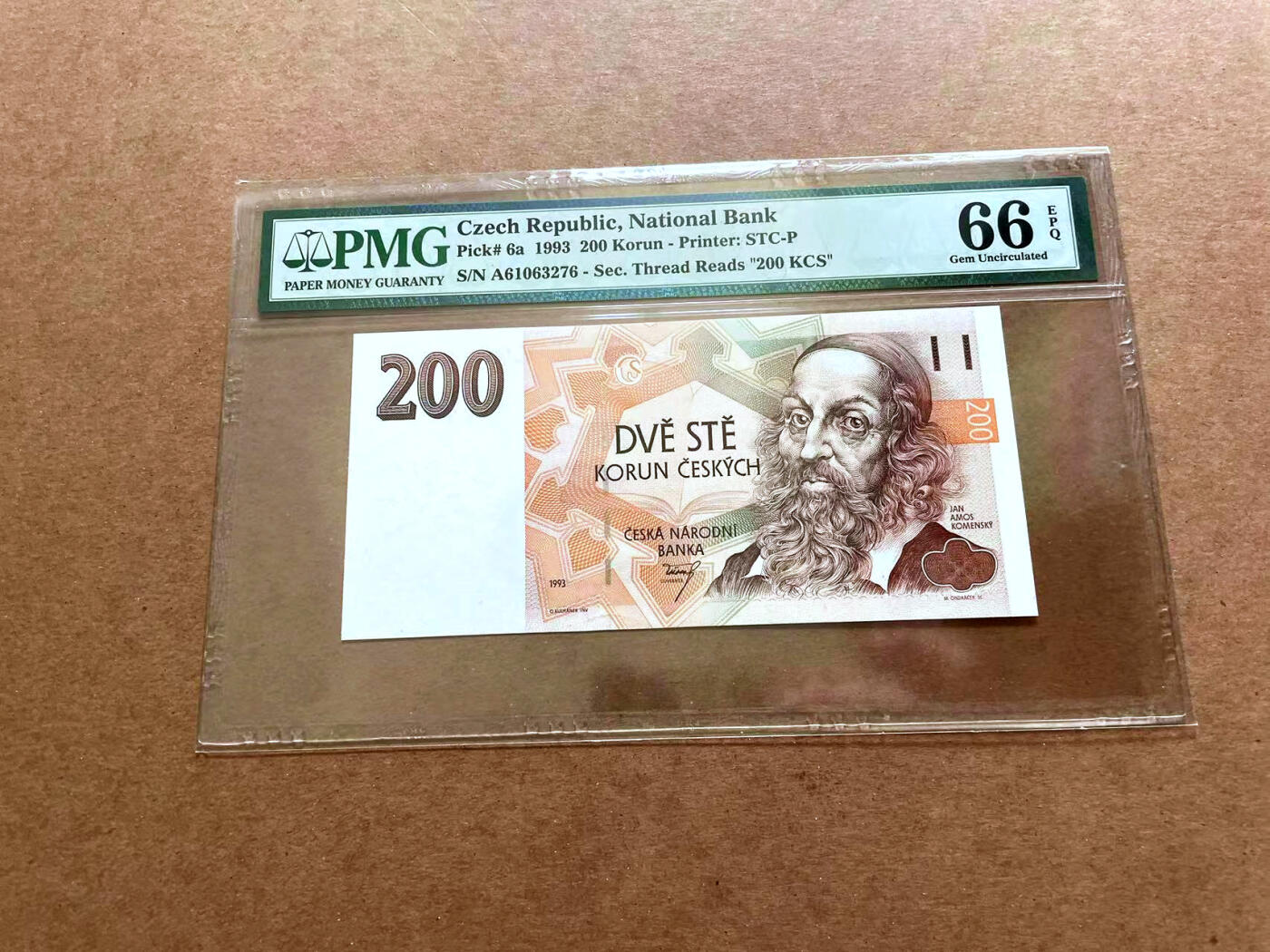 【Blue Auction】✨世界纸币精拍第479期【精】 【A冠】捷克 1993年200克朗 PMG66EPQ 