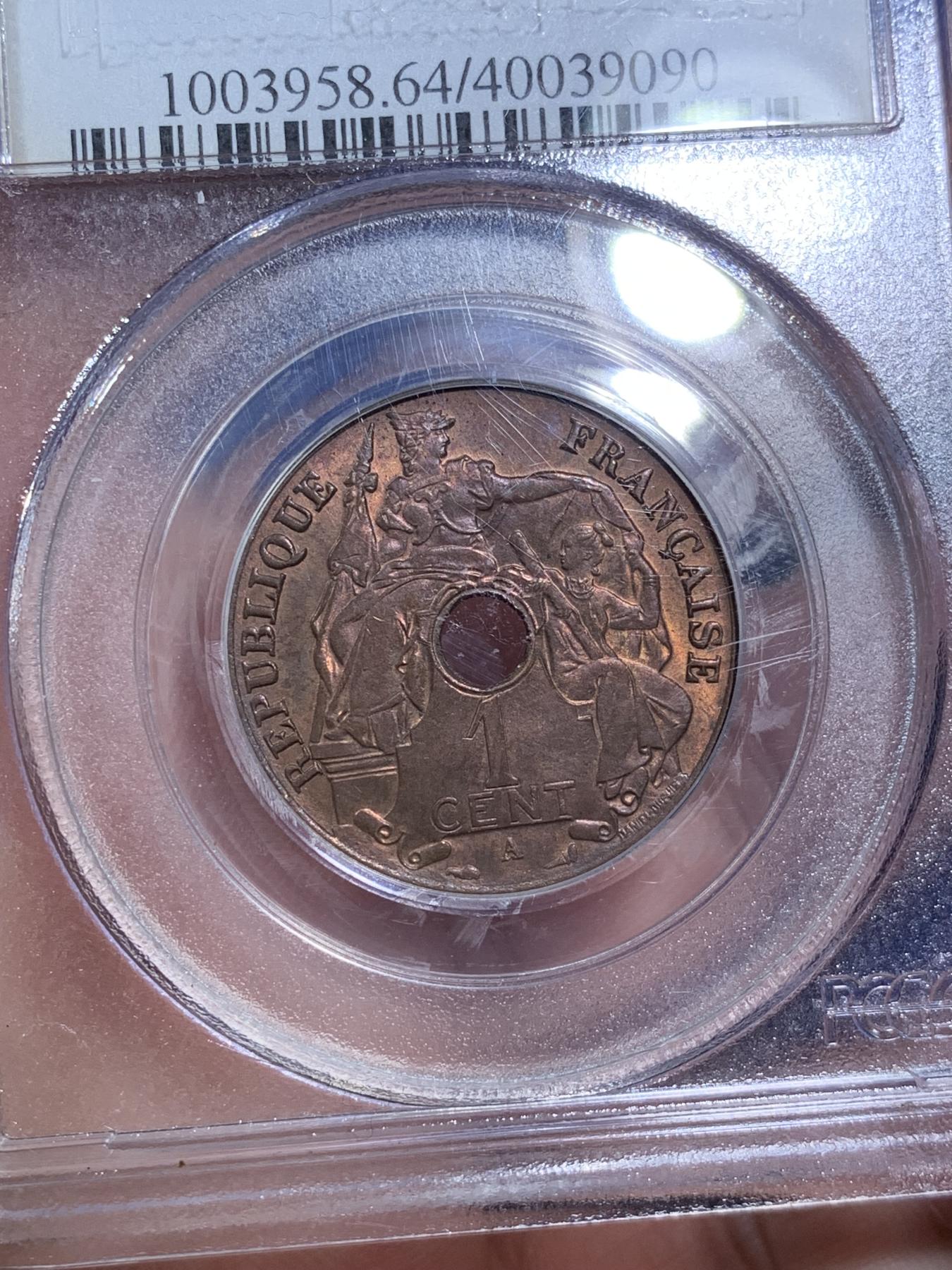 《竞宝斋》第270场- 周日，周一，周二  3场连拍 （全场包邮） PCGS MS64RB 法属印支1922年百分之一中孔铜币 早期年份 高分稀见 不是常见的后期38、39年 老白盒品质保障 p盒更高分记录仅仅2枚
