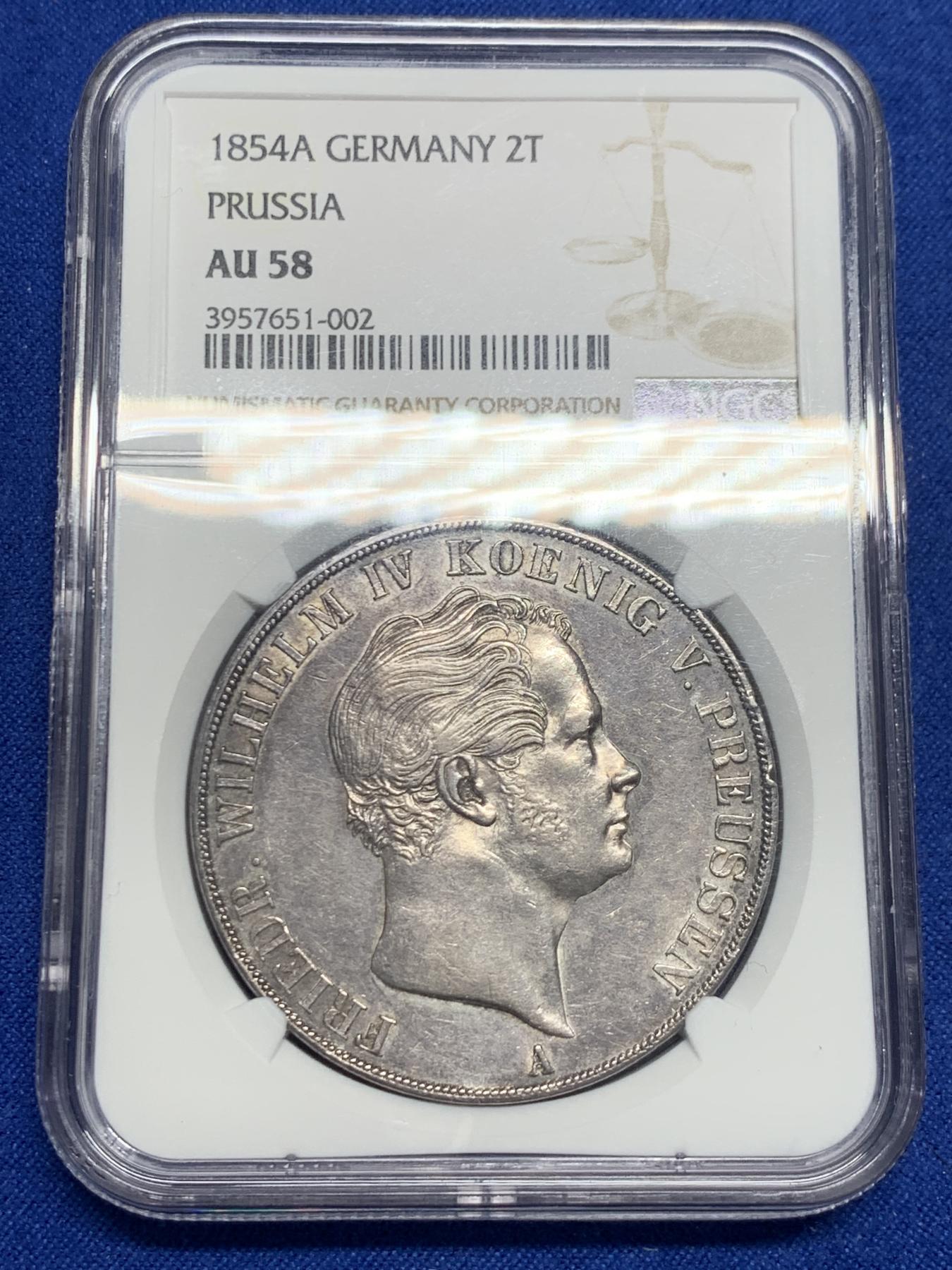 《竞宝斋》第270场- 周日，周一，周二  3场连拍 （全场包邮） NGC AU58 普鲁士 1854年 洋葱头大窗帘 2泰勒银币 37克大银币 细节好 底板光度也好