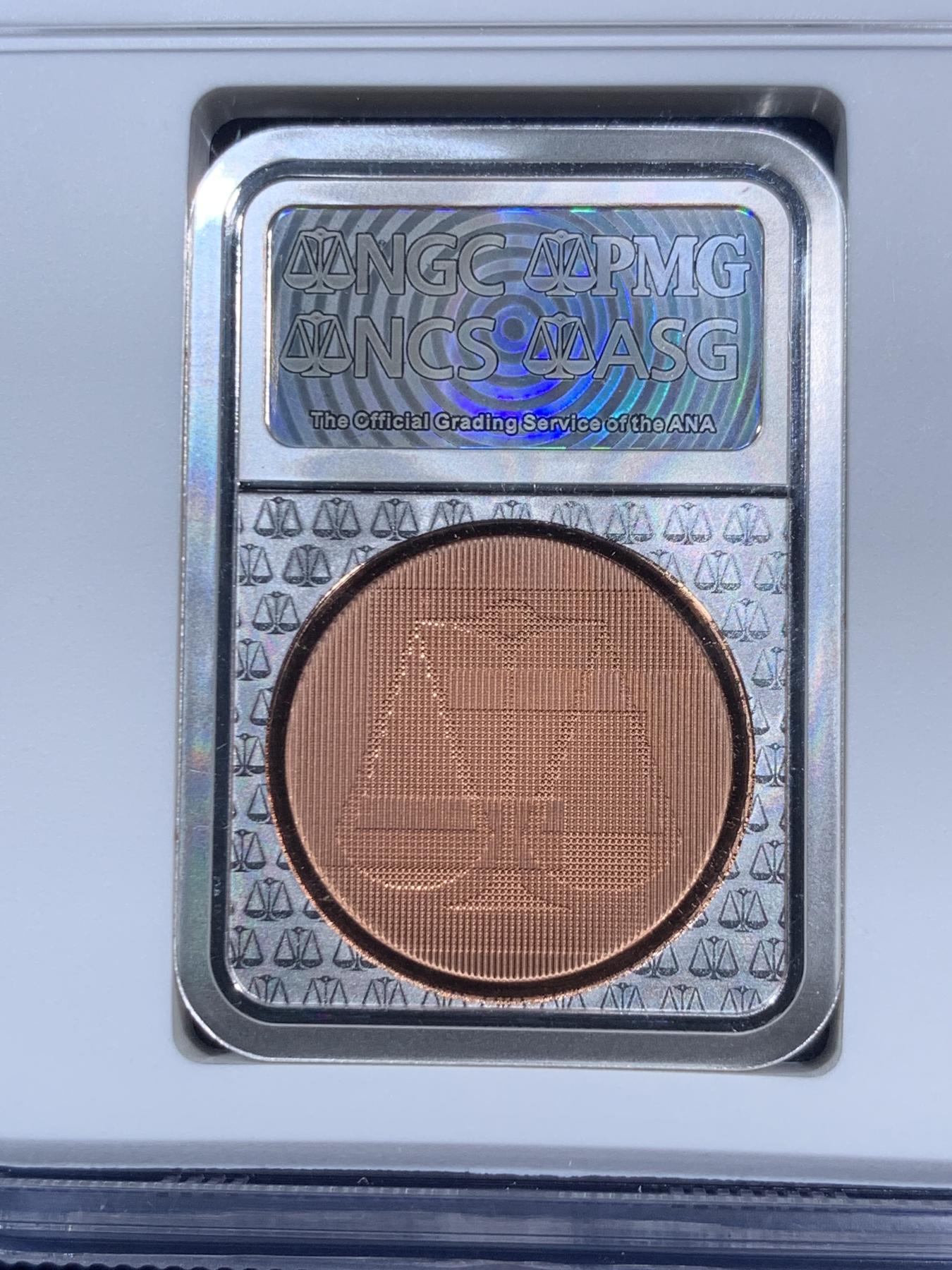 《竞宝斋》第270场- 周日，周一，周二  3场连拍 （全场包邮） NGC PF70UC 上海恩颉藏商务信息咨询有限公司开业五周年纪念章 评级盒形状少