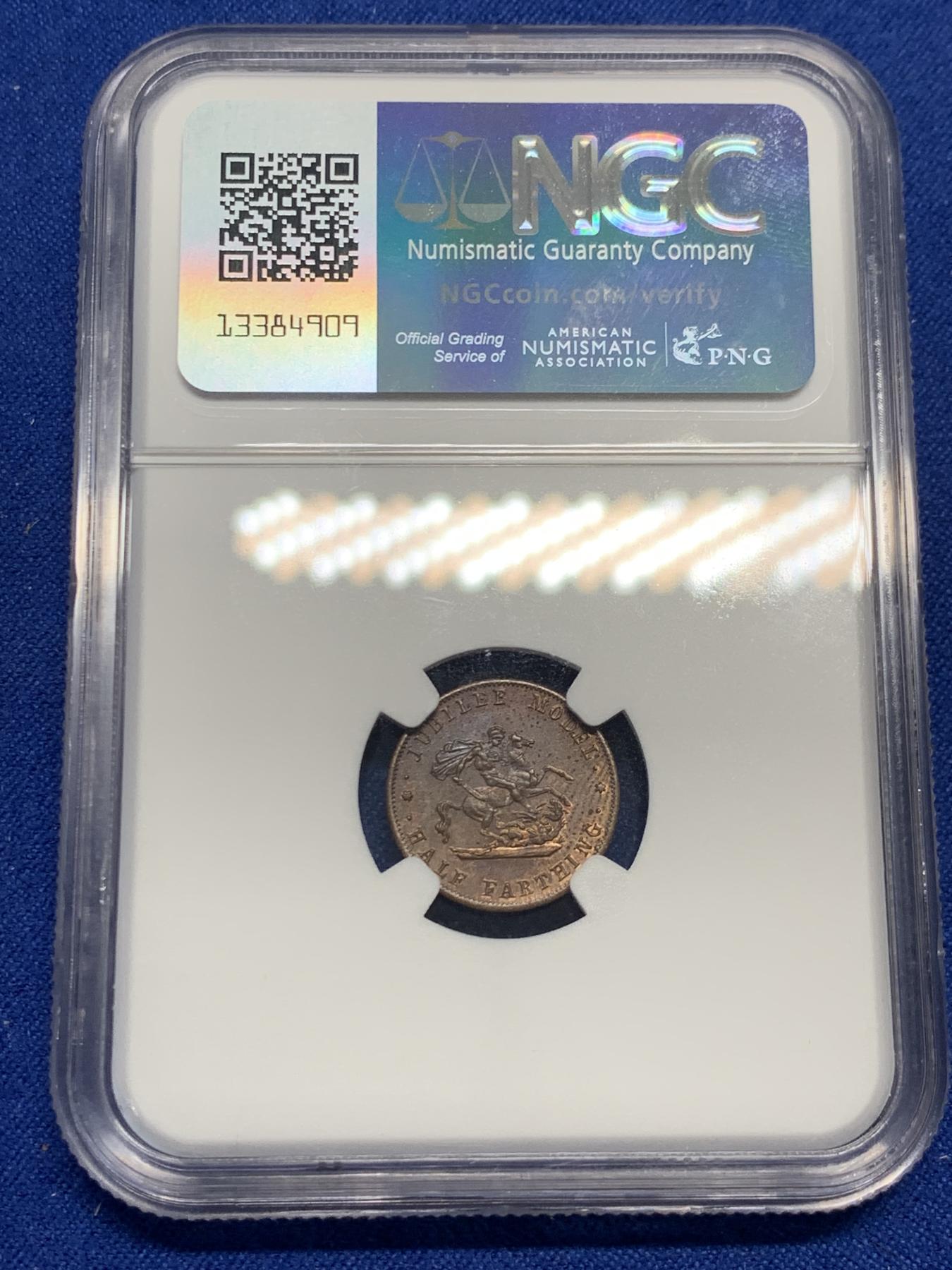 《竞宝斋》第270场- 周日，周一，周二  3场连拍 （全场包邮） NGC MS62BN 英国1887年维多利亚登基周年纪念半法新铜币 最小的马剑