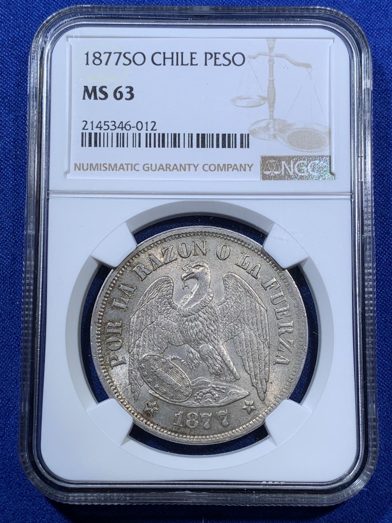 《竞宝斋》第270场- 周日，周一，周二  3场连拍 （全场包邮） NGC MS63 1877年智利秃鹰 1比索 原味包浆细节极好 为1879年硝石战争开始前两年版，比较少见 意义非凡