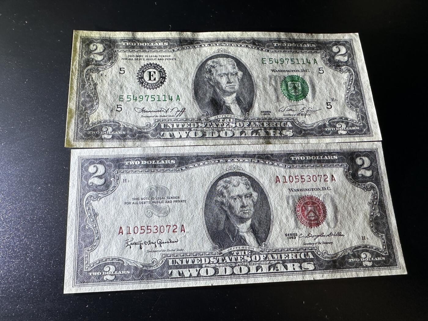 《外钞收藏家》第三百七十九期（连拍第一场） 政府券1963年2美元 全新+联邦储备券1876年2美元UNC- 两张一起