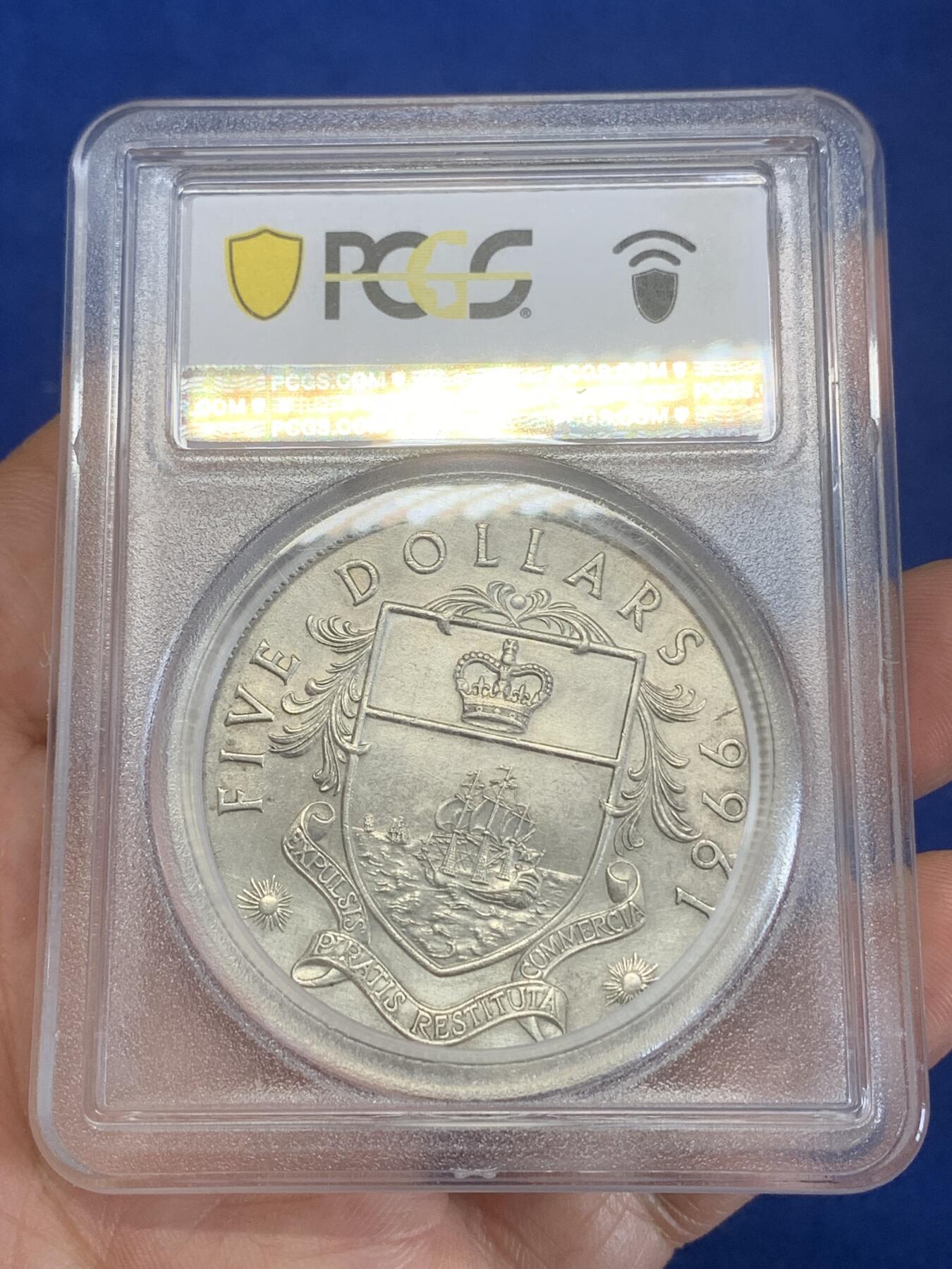 《竞宝斋》第270场- 周日，周一，周二  3场连拍 （全场包邮） PCGS UNC 英属巴哈马1966年五元大银币 42克重 PC加厚盒子